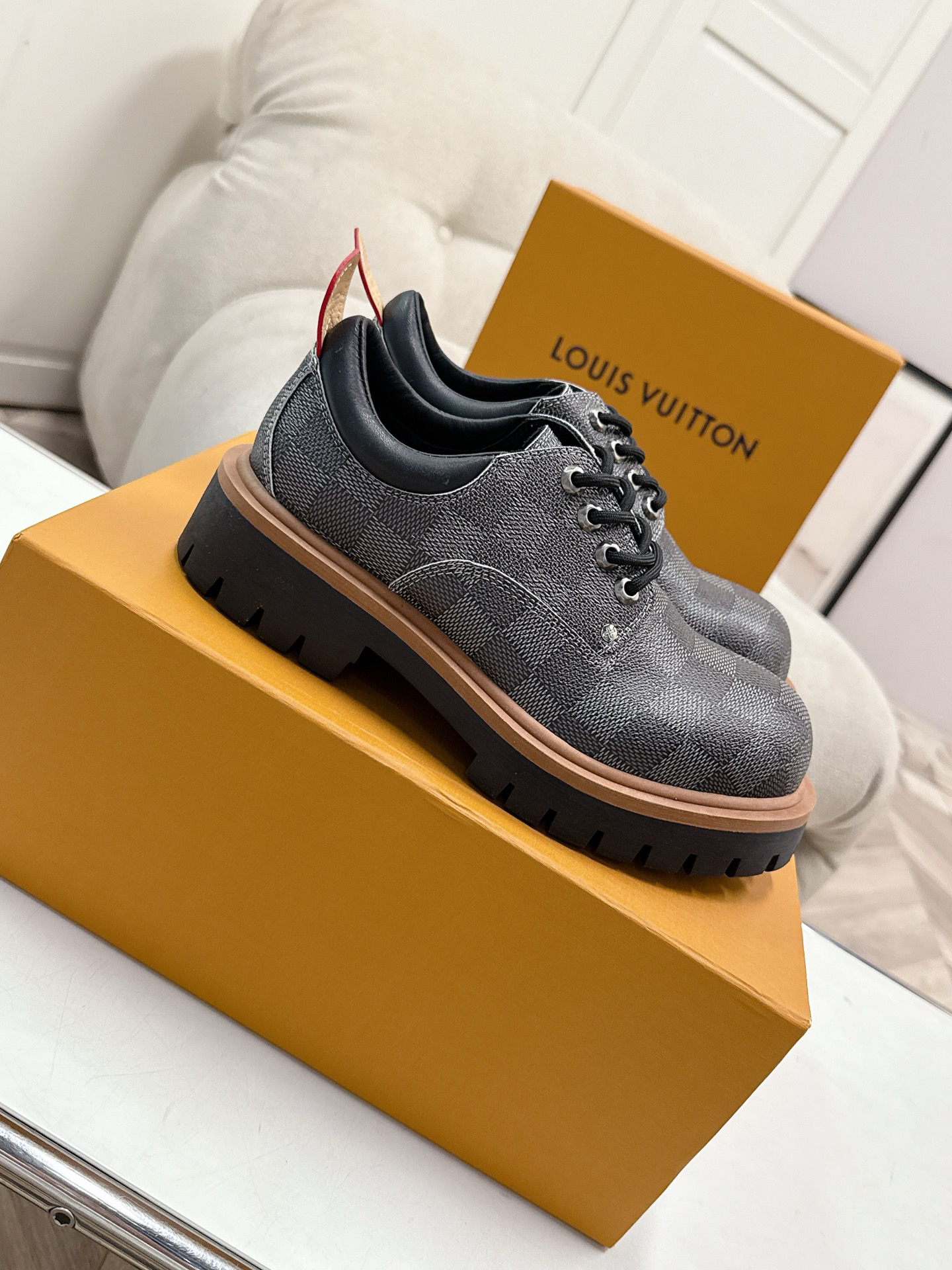 LV women's leather shoes-49