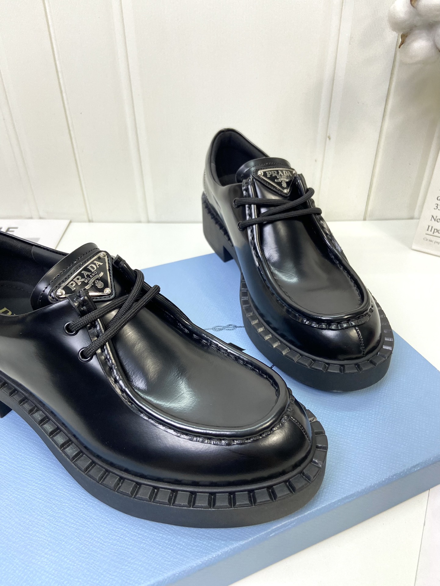 Prada women's leather shoes-11