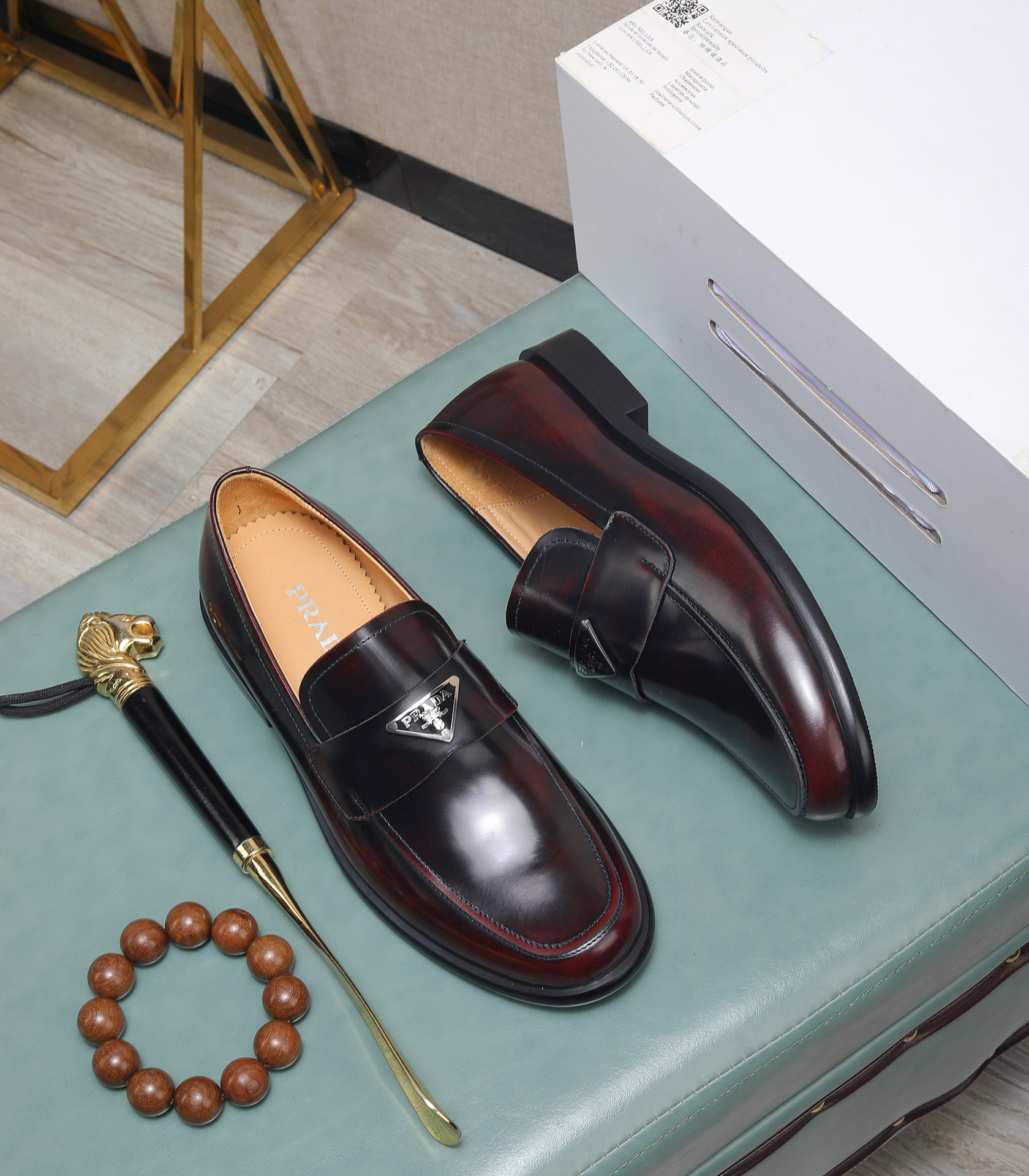 Prada men's leather shoes-31