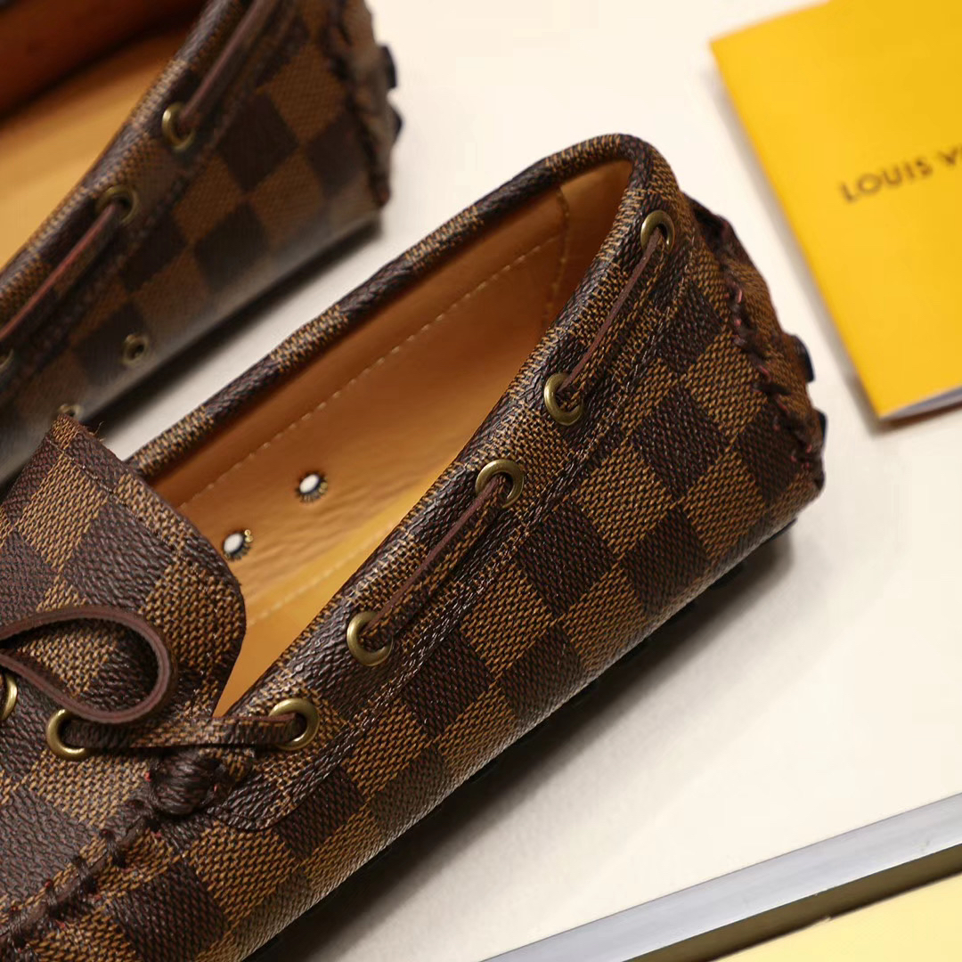 LV women's leather shoes-30