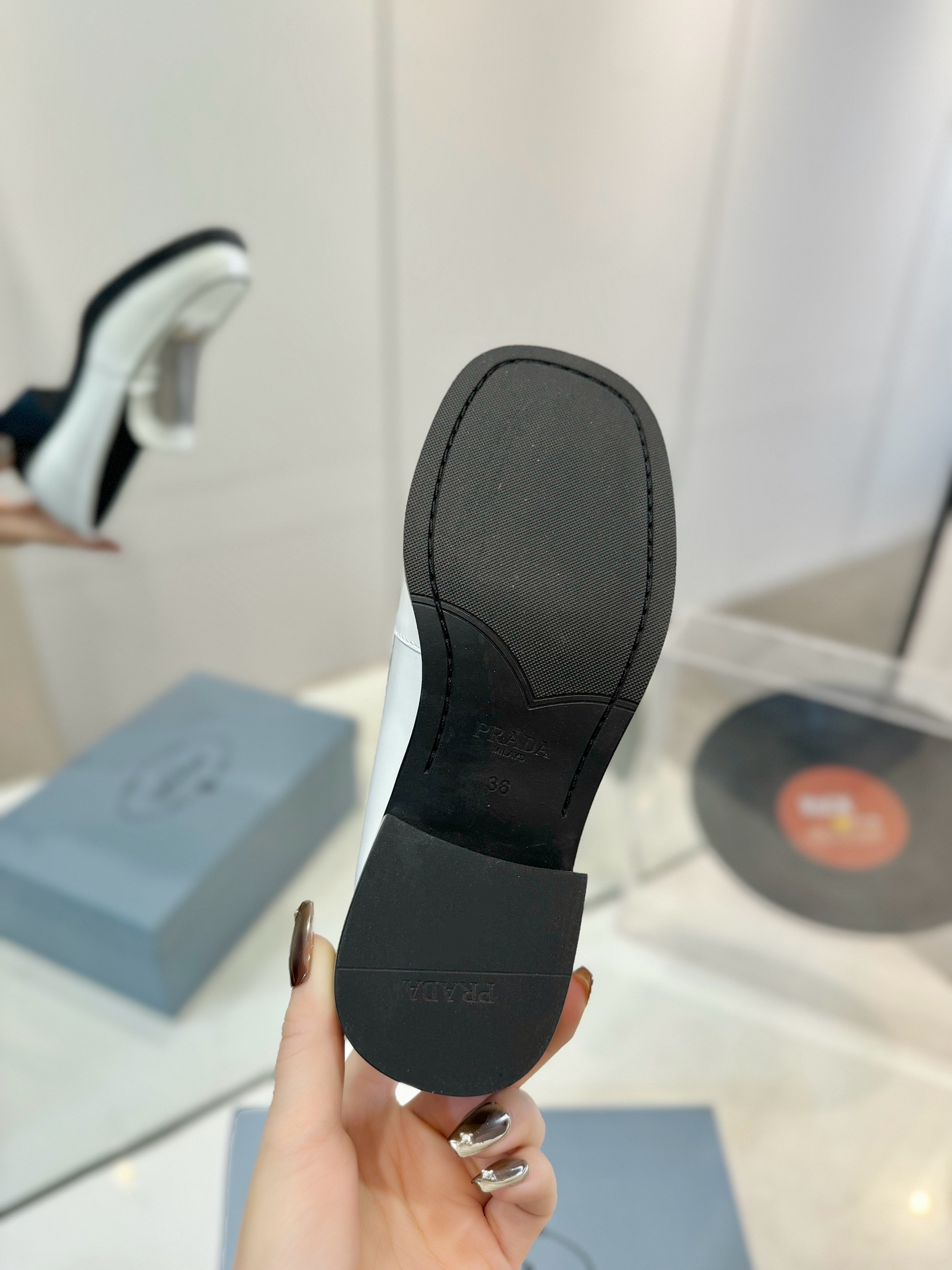 Prada women's leather shoes-18