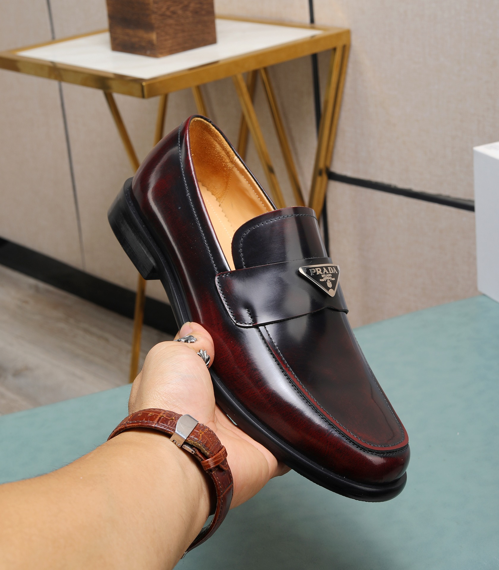 Prada men's leather shoes-31