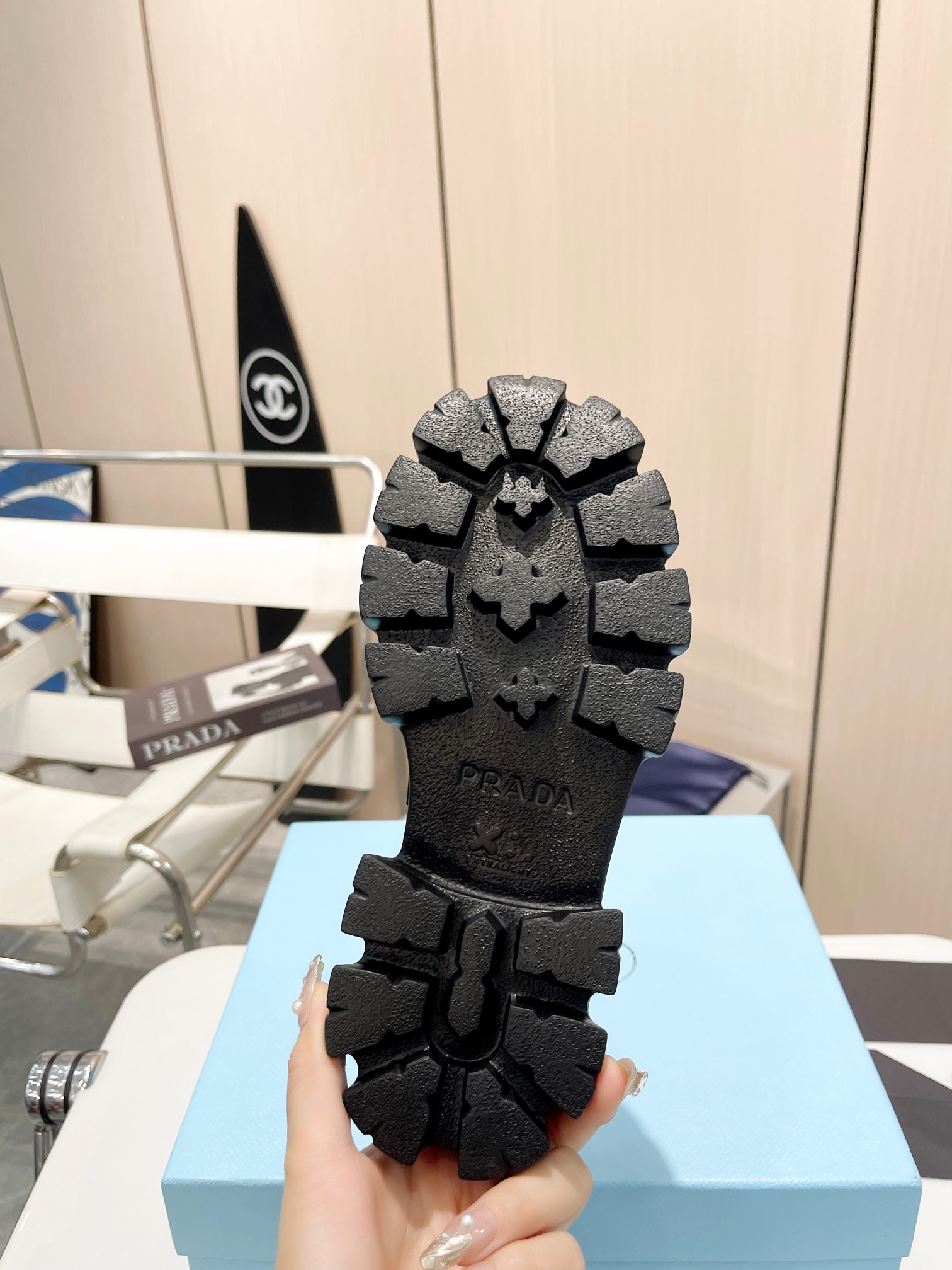 Prada women's leather shoes-8