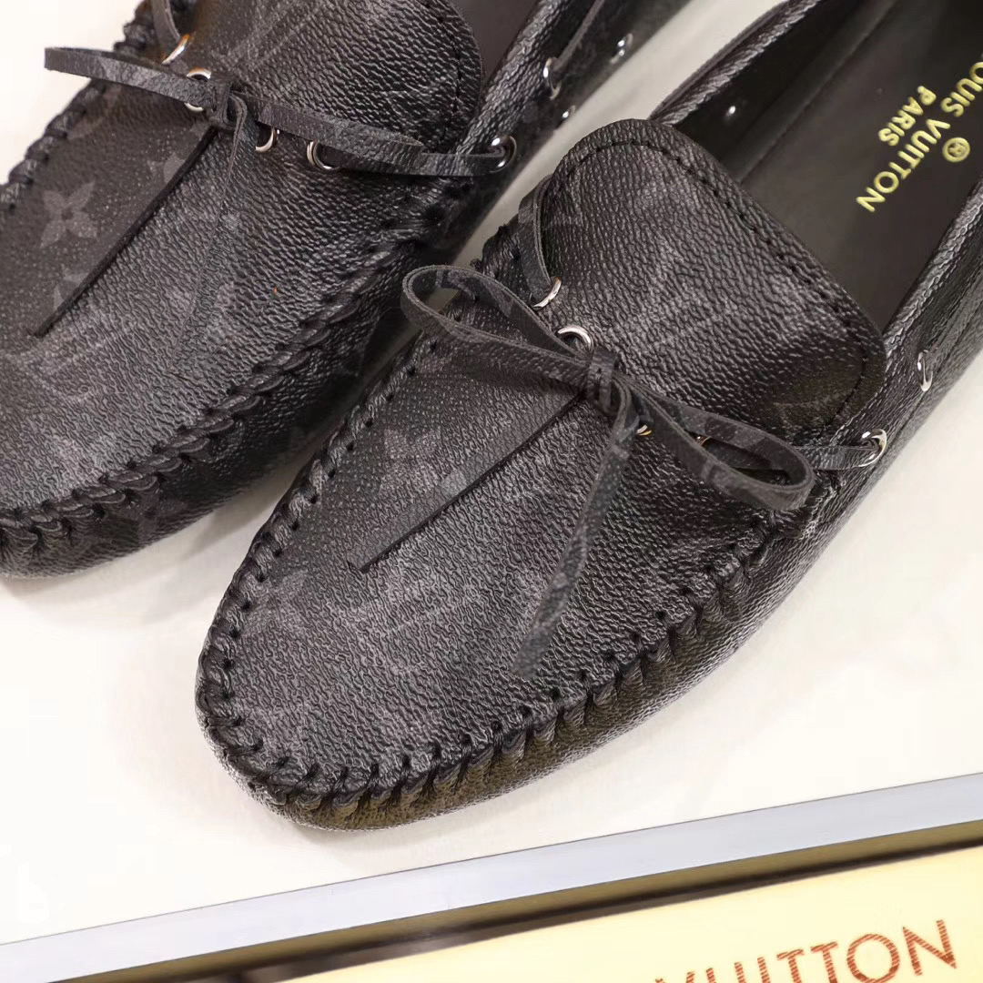 LV women's leather shoes-31