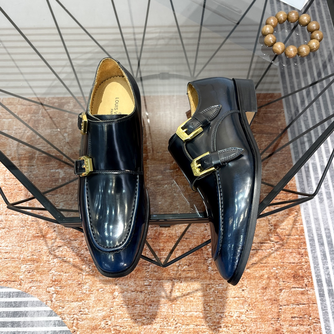 LV men's leather shoes-53