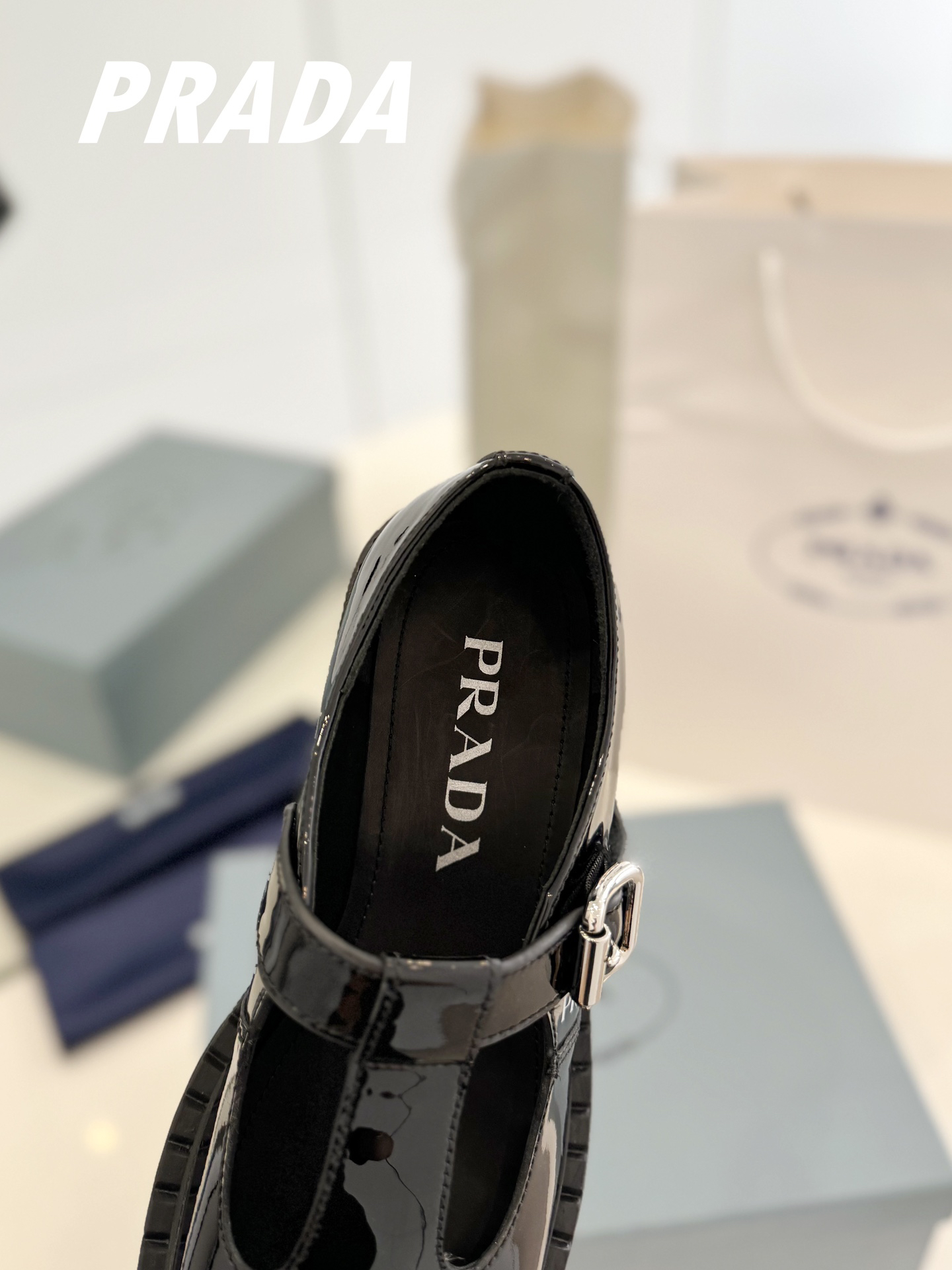 Prada women's leather shoes-4