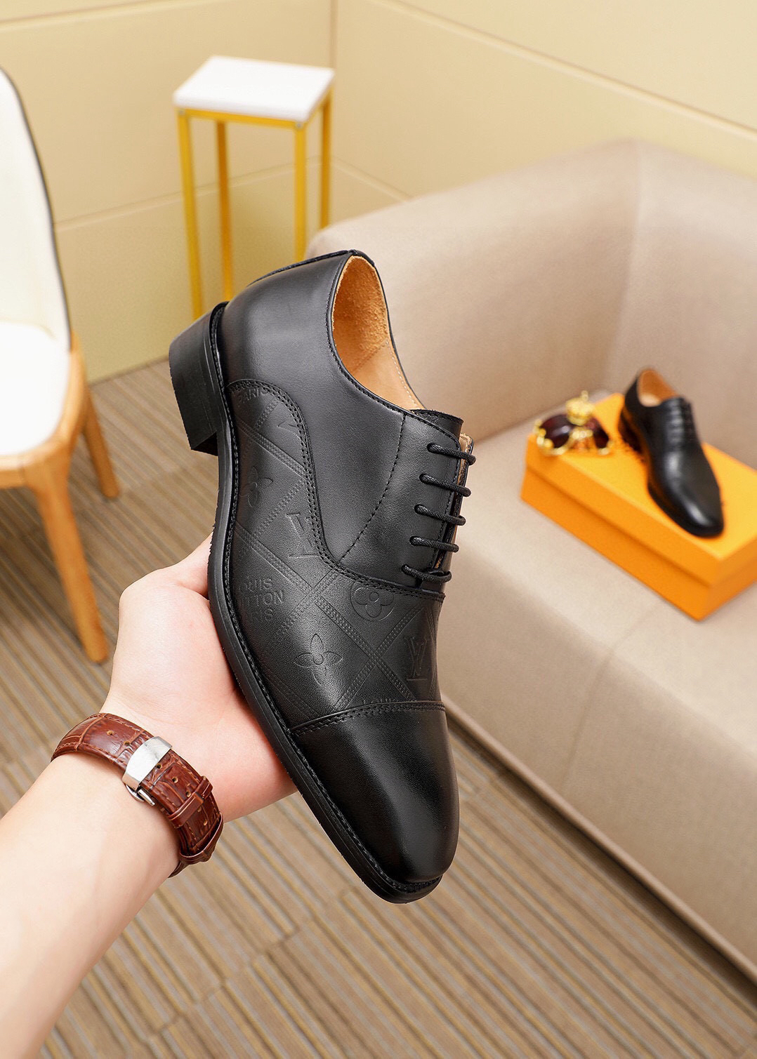 LV women's leather shoes-37