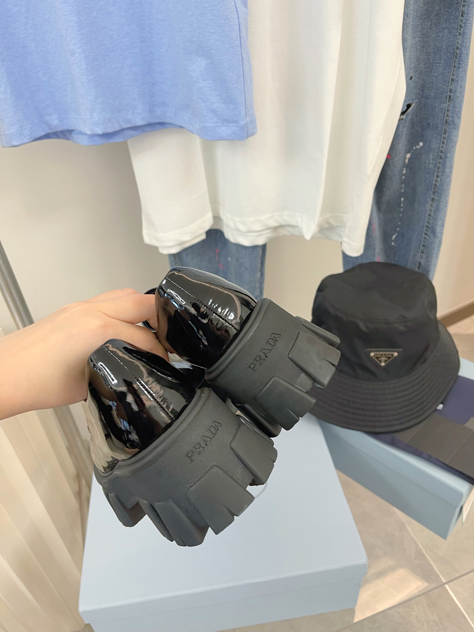 Prada men's leather shoes-11