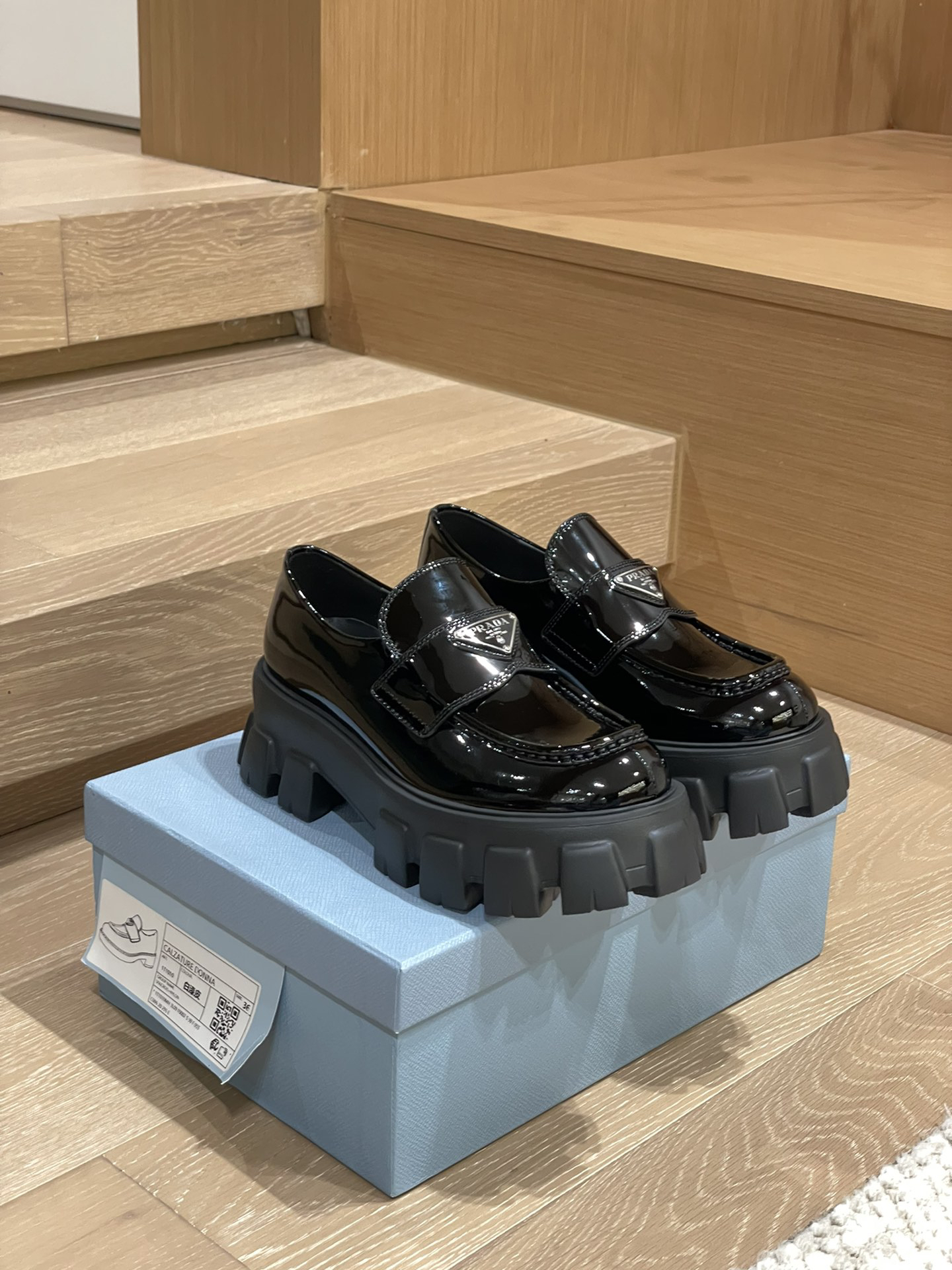 Prada women's leather shoes-37