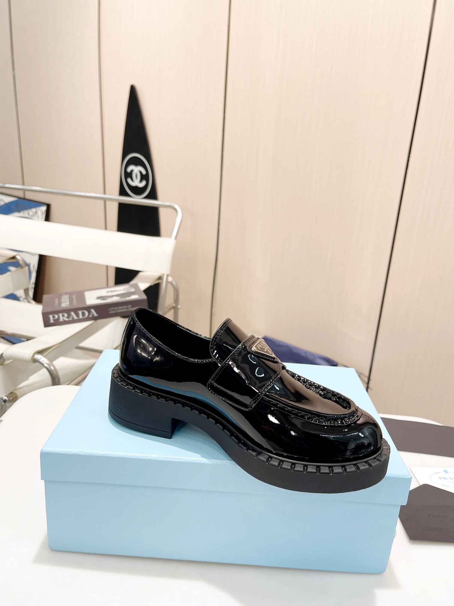 Prada women's leather shoes-10