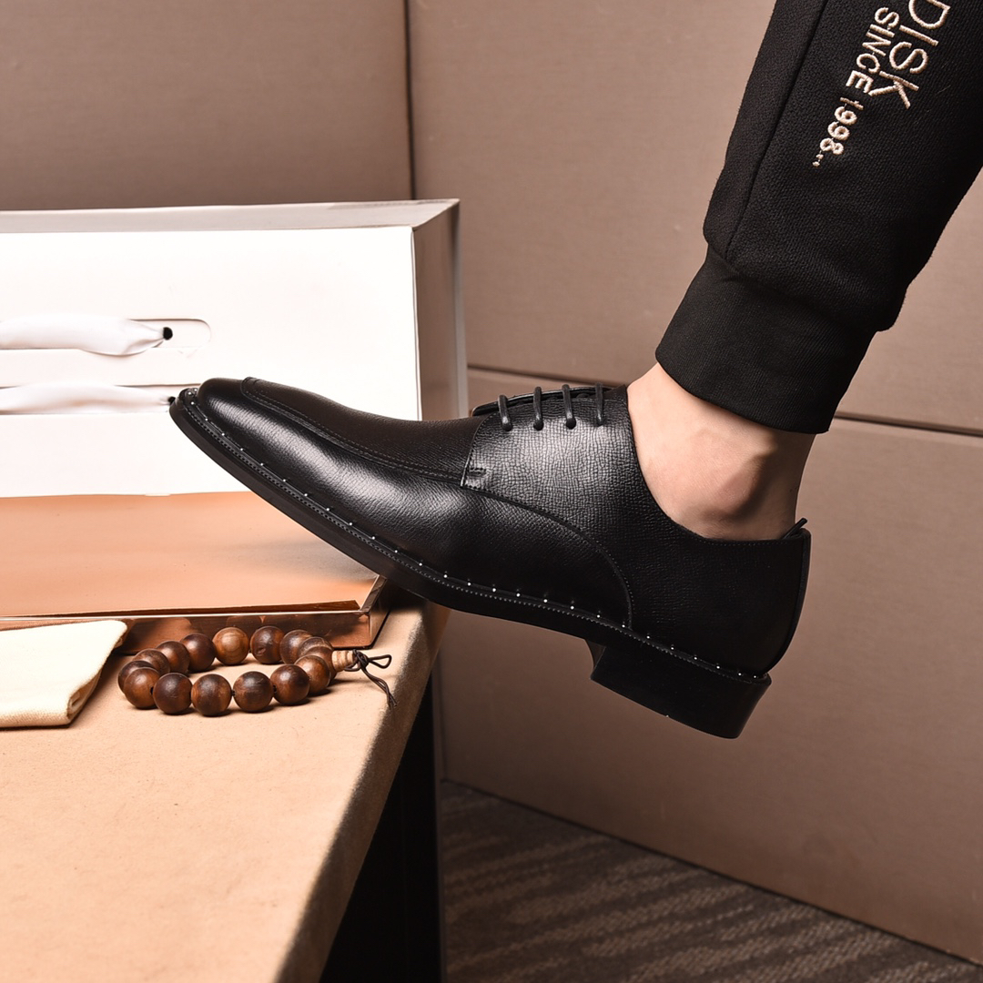 Prada men's leather shoes-16