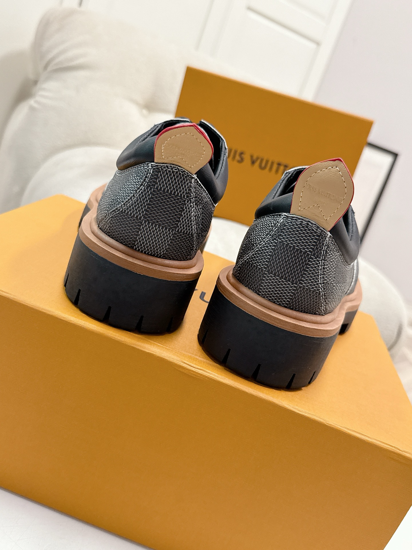 LV women's leather shoes-49