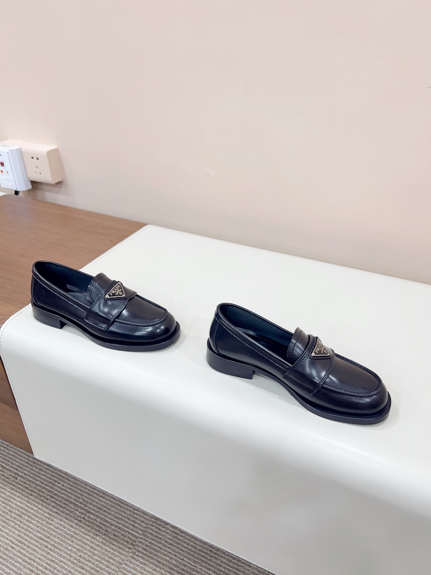 Prada women's leather shoes-16