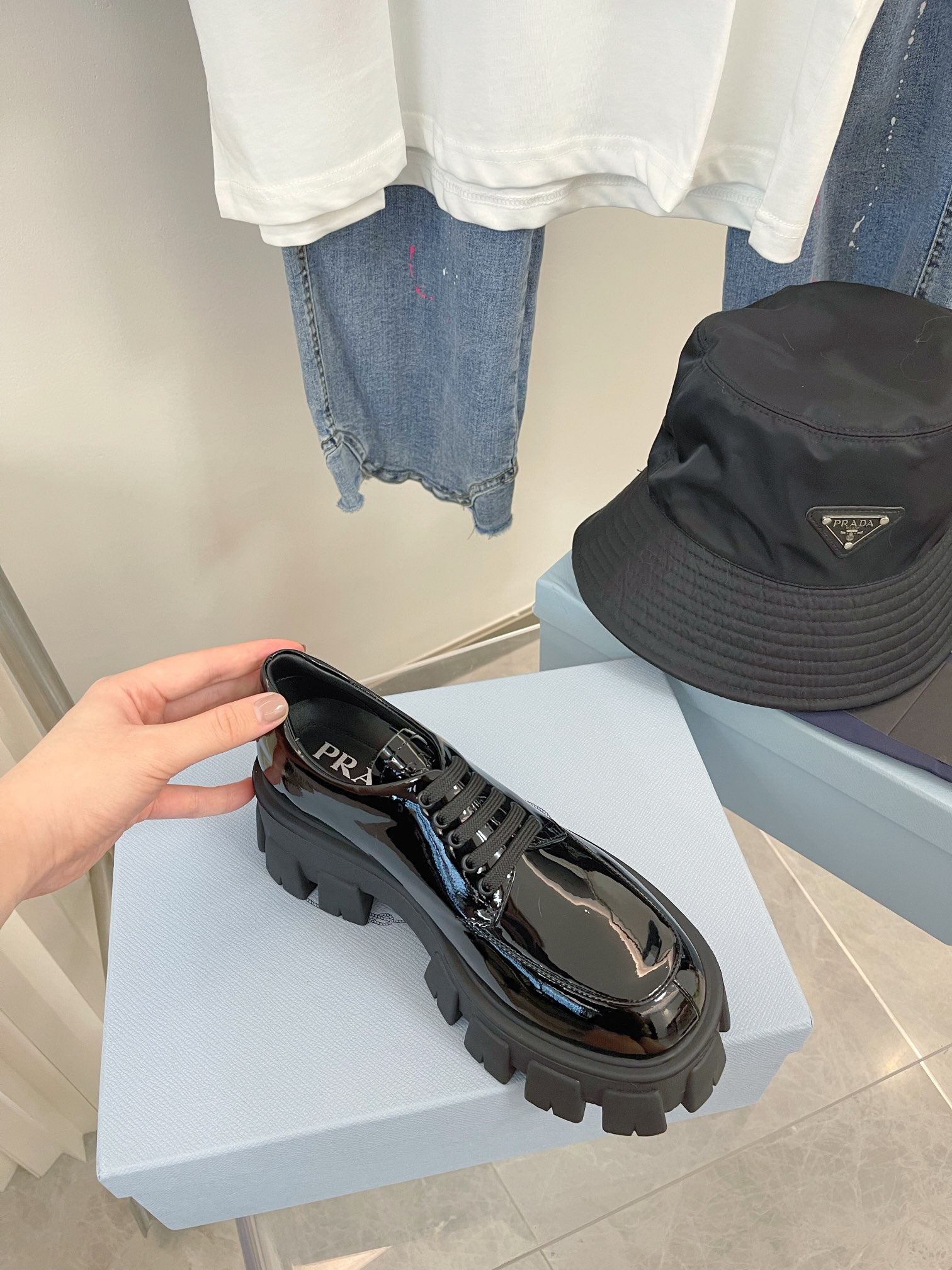 Prada men's leather shoes-11