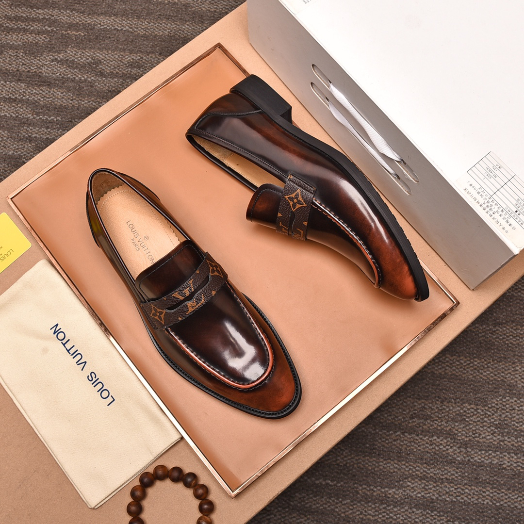 LV men's leather shoes-45