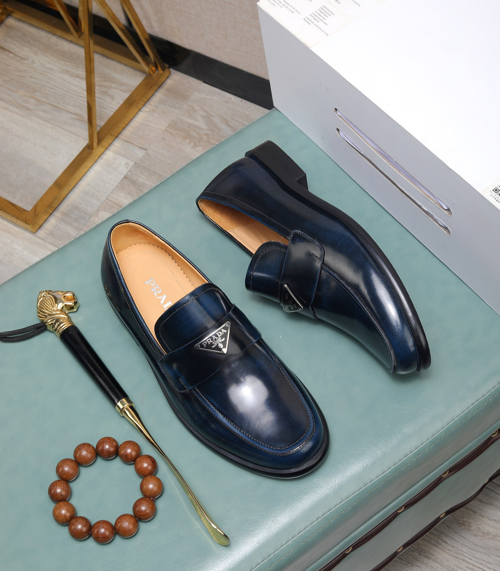 Prada men's leather shoes-37