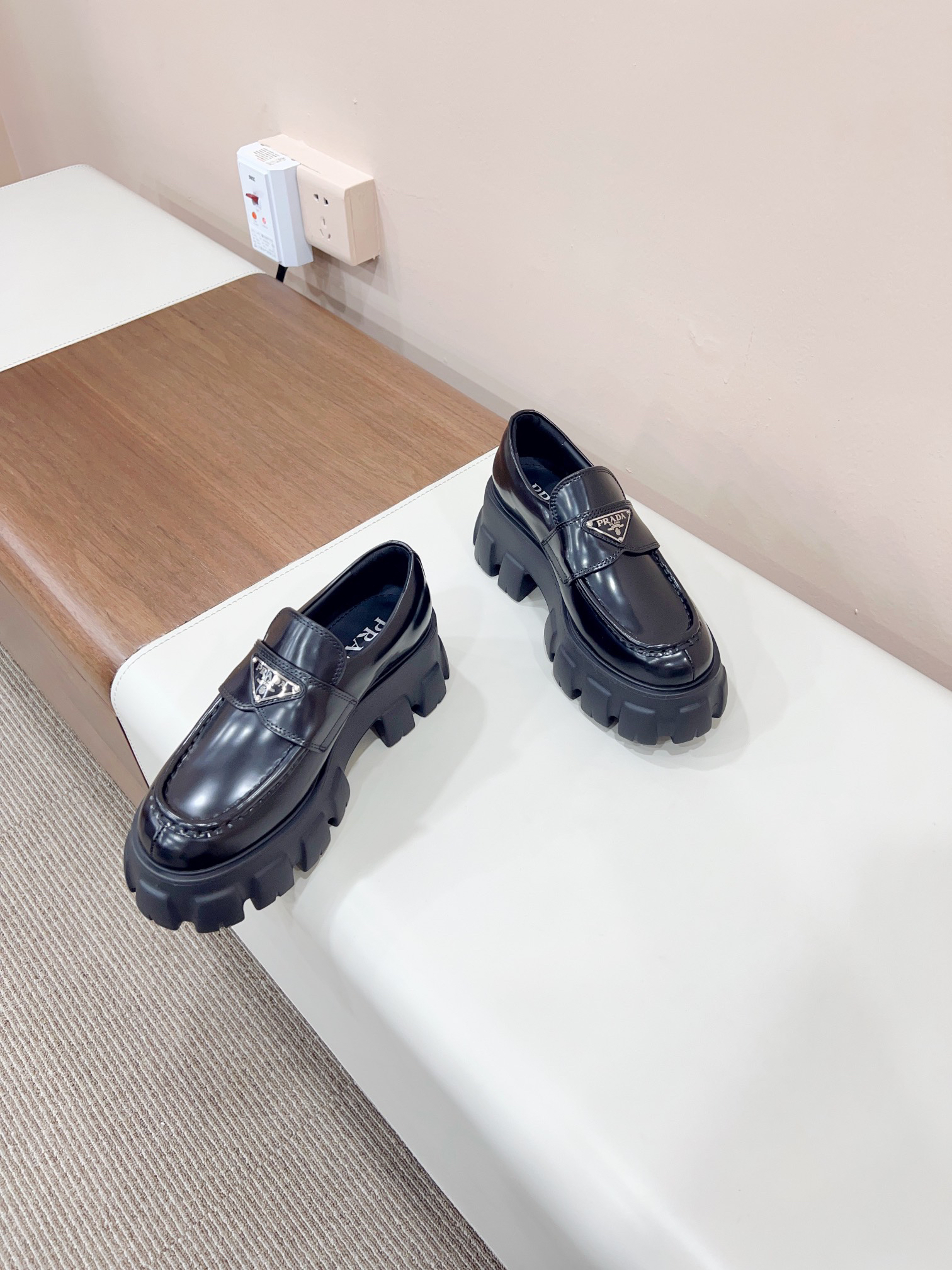 Prada men's leather shoes-48