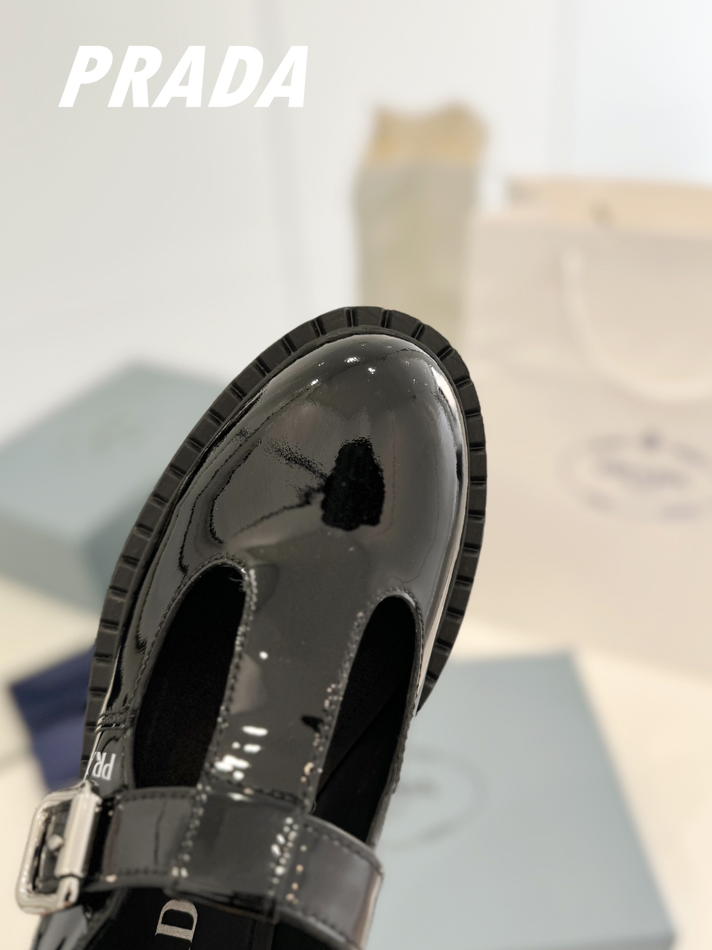 Prada women's leather shoes-4