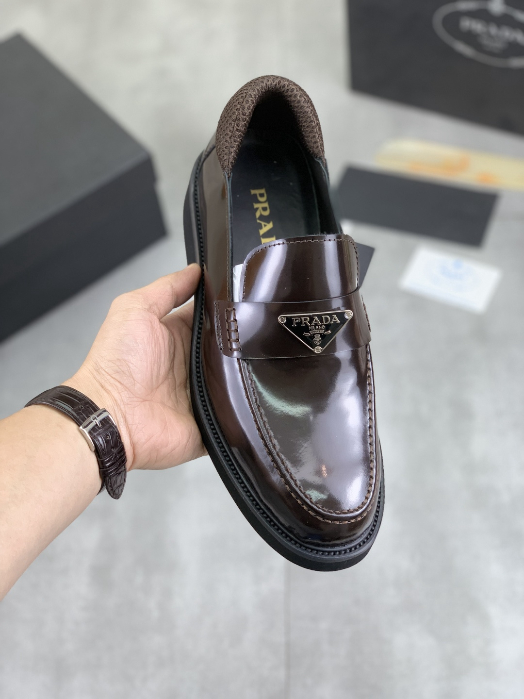 Prada men's leather shoes-22