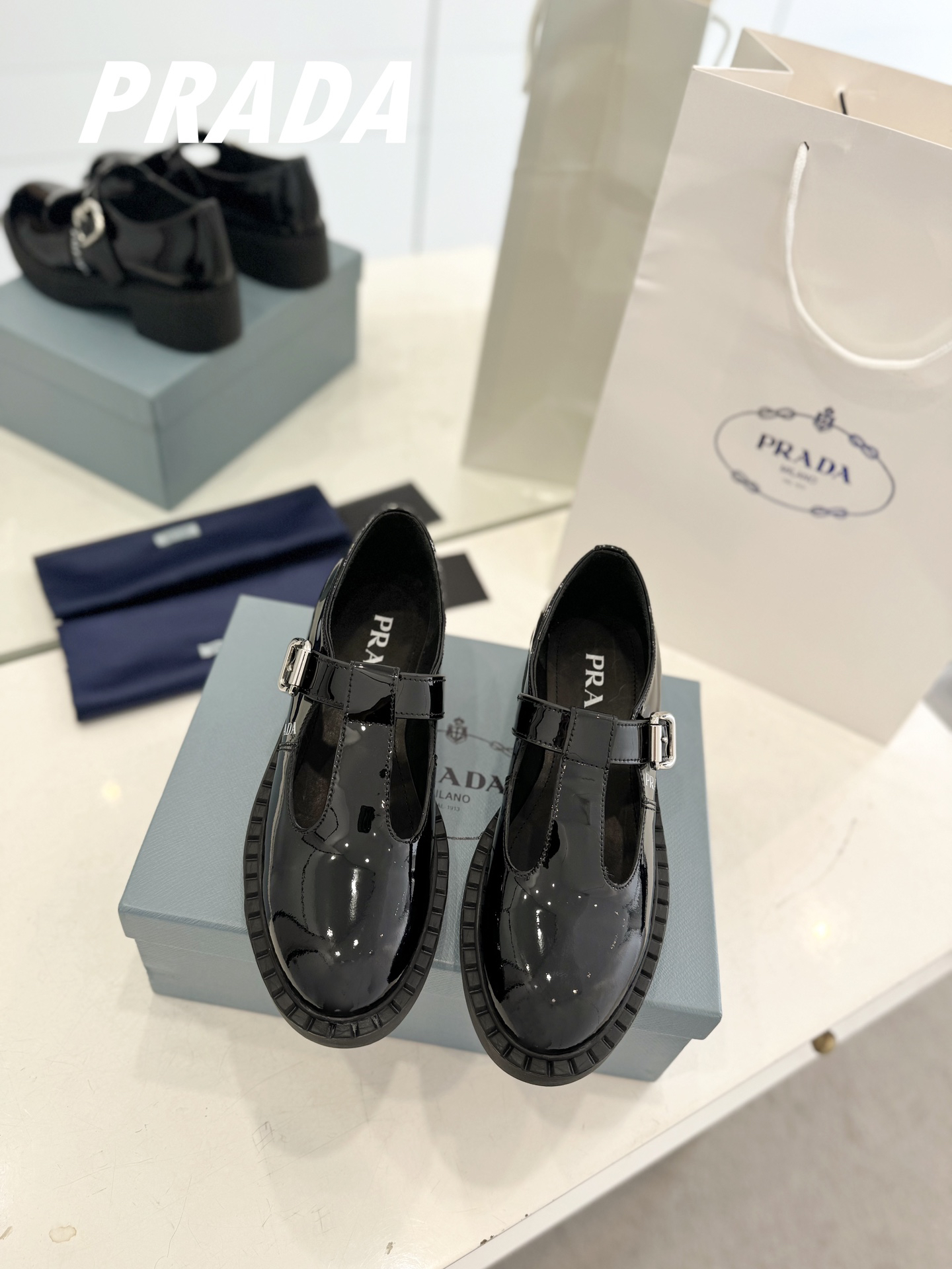 Prada women's leather shoes-4