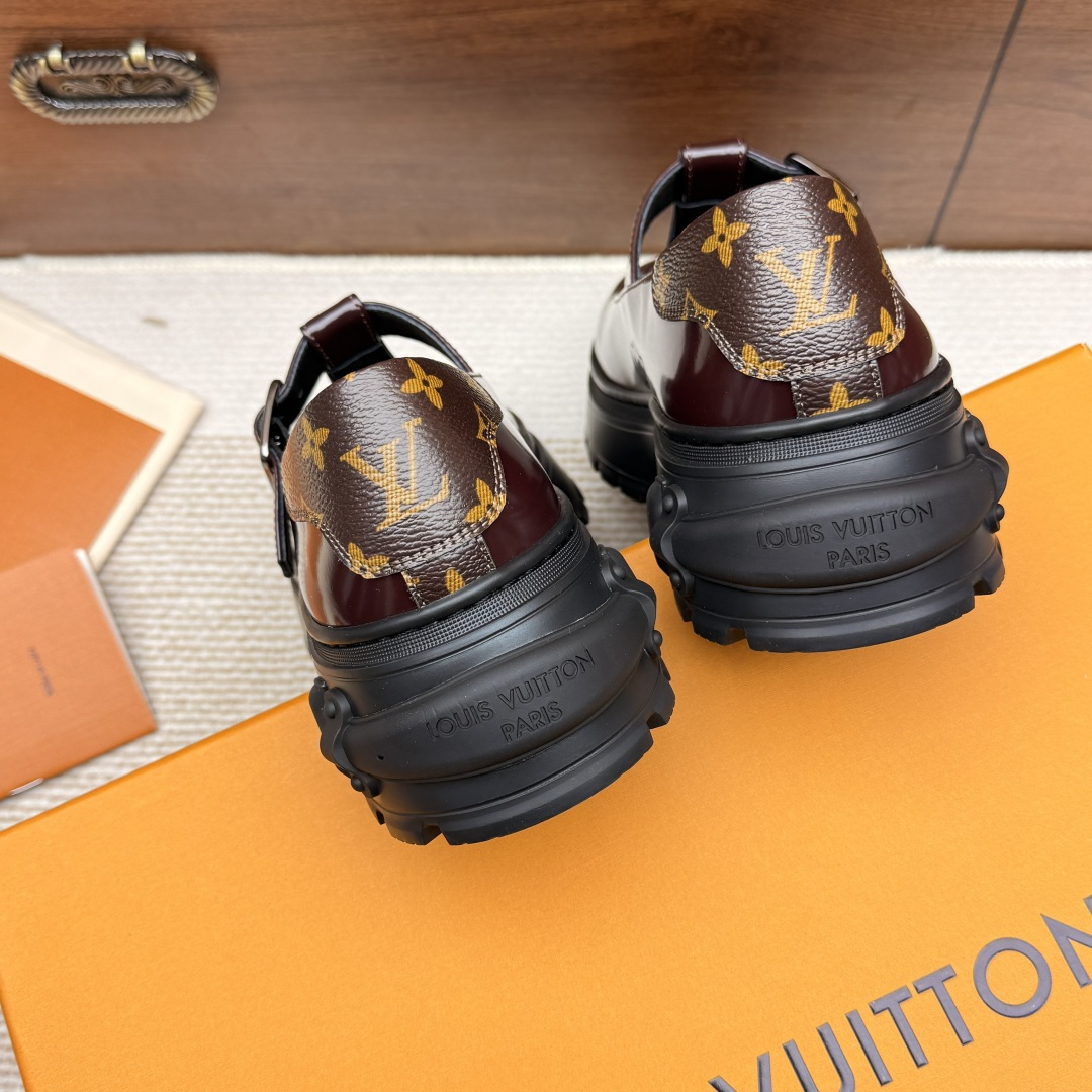 LV women's leather shoes-9