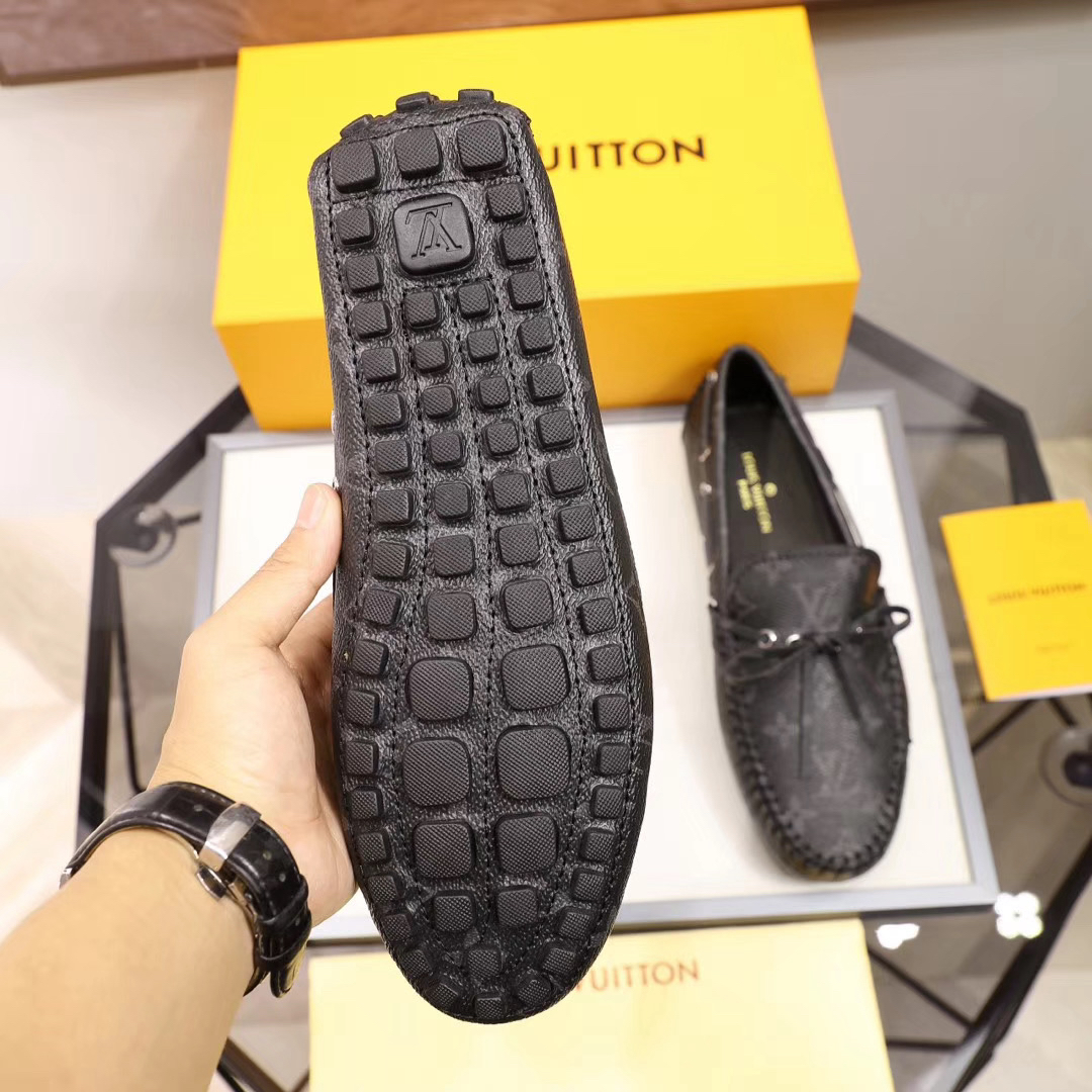 LV women's leather shoes-31