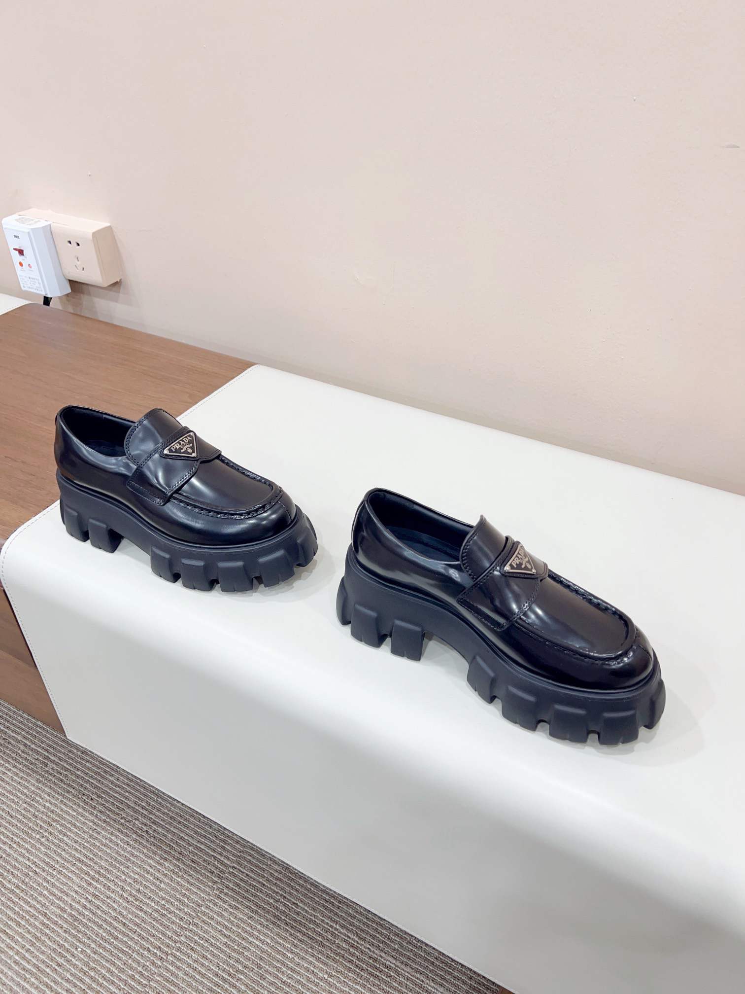 Prada men's leather shoes-48