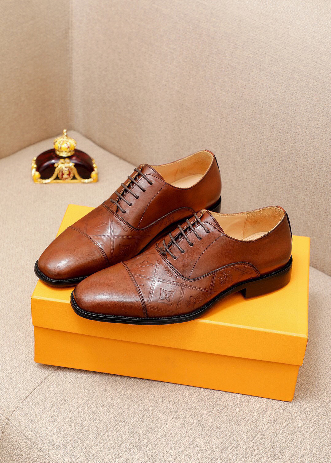 LV women's leather shoes-36