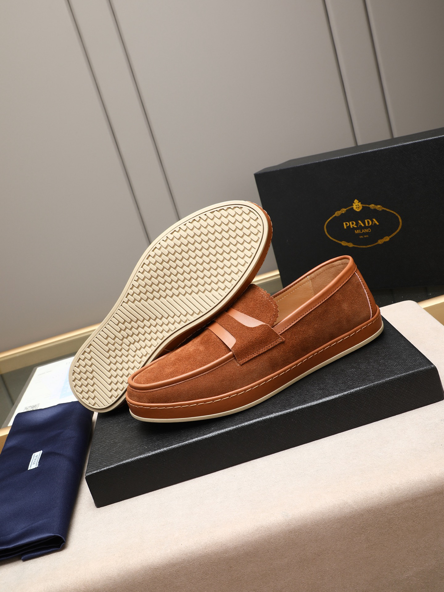 Prada men's leather shoes-1