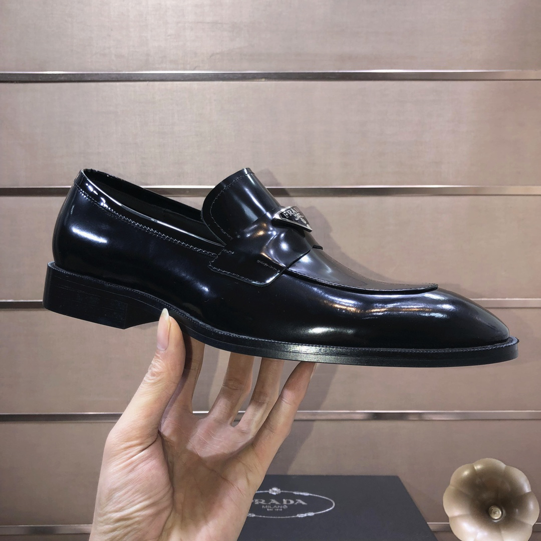Prada men's leather shoes-36
