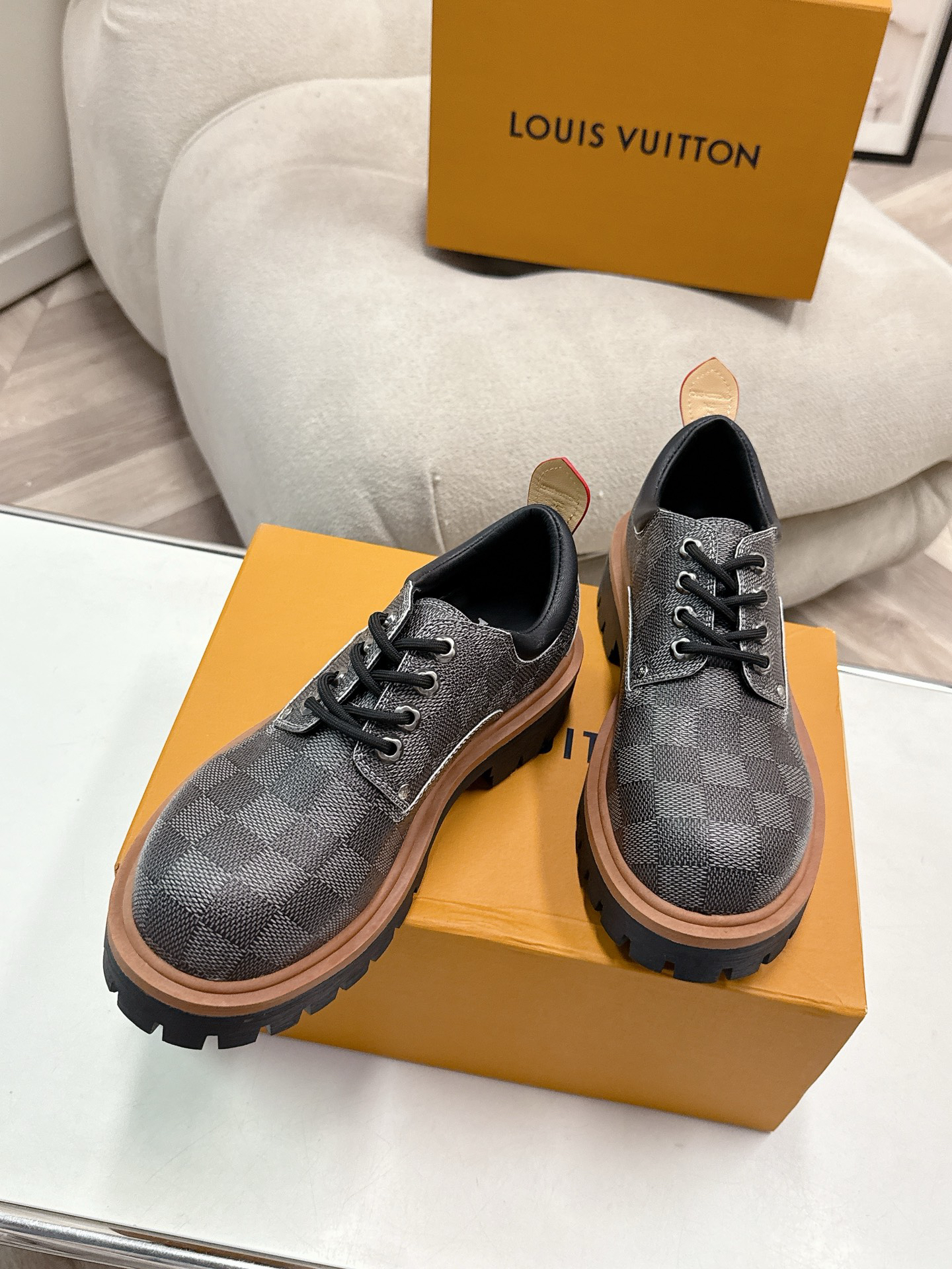 LV women's leather shoes-49