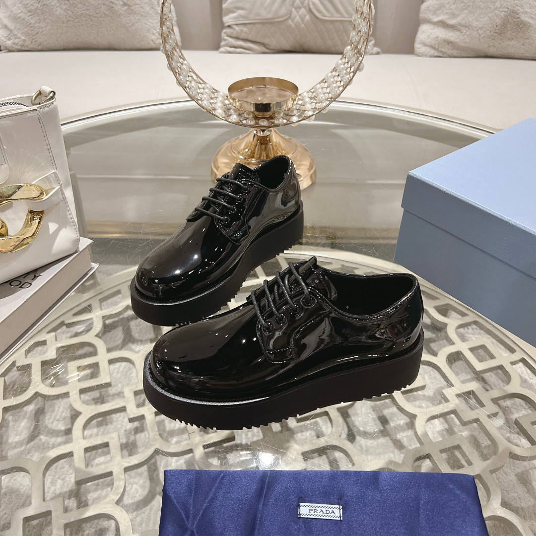 Prada women's leather shoes-20