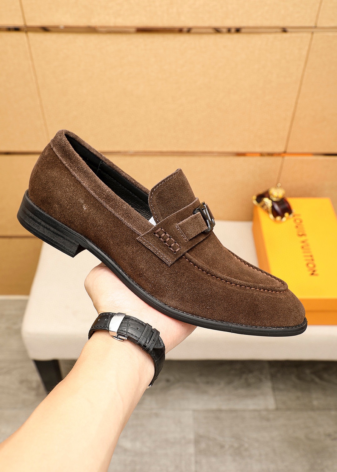 LV men's leather shoes-36