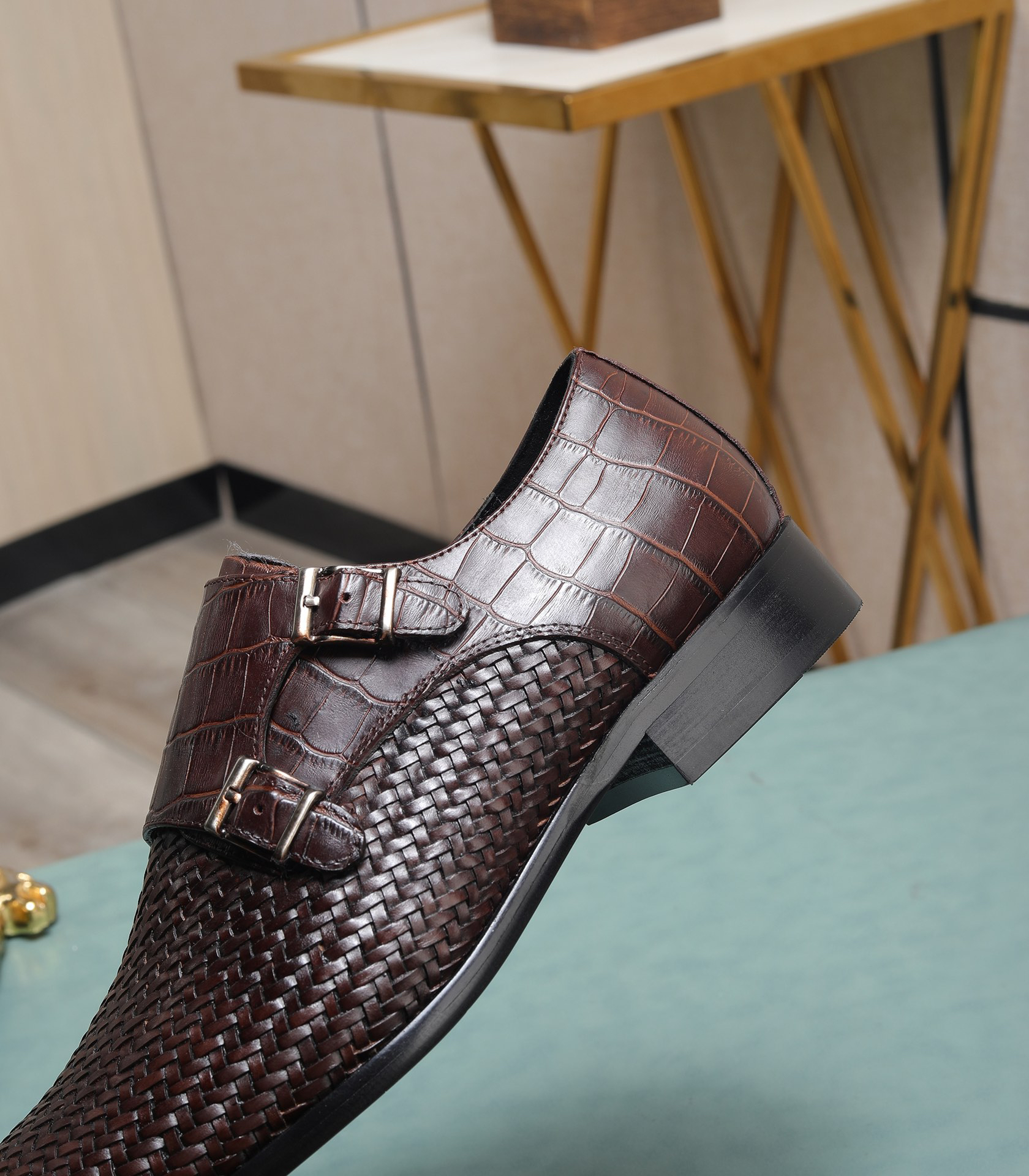 LV men's leather shoes-55