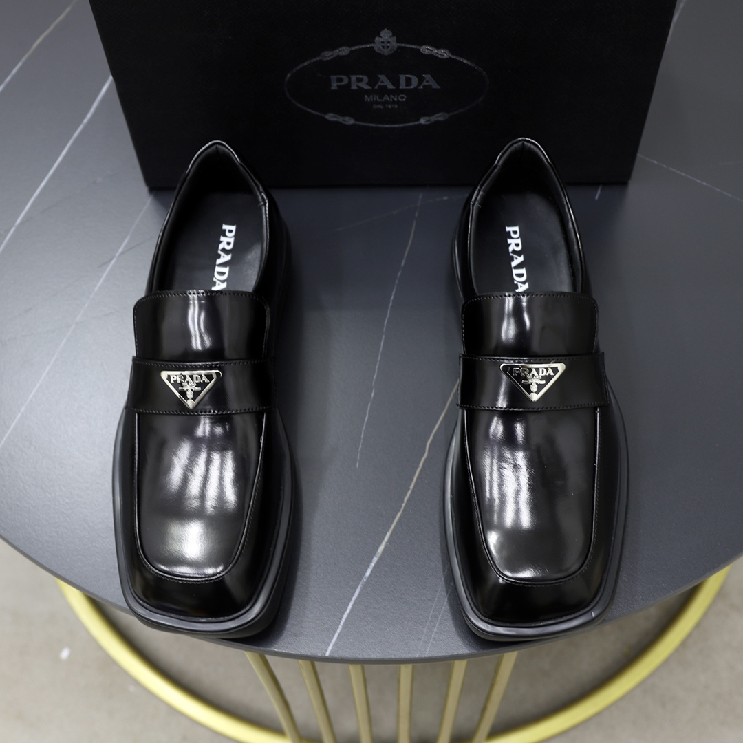 Prada men's leather shoes-32