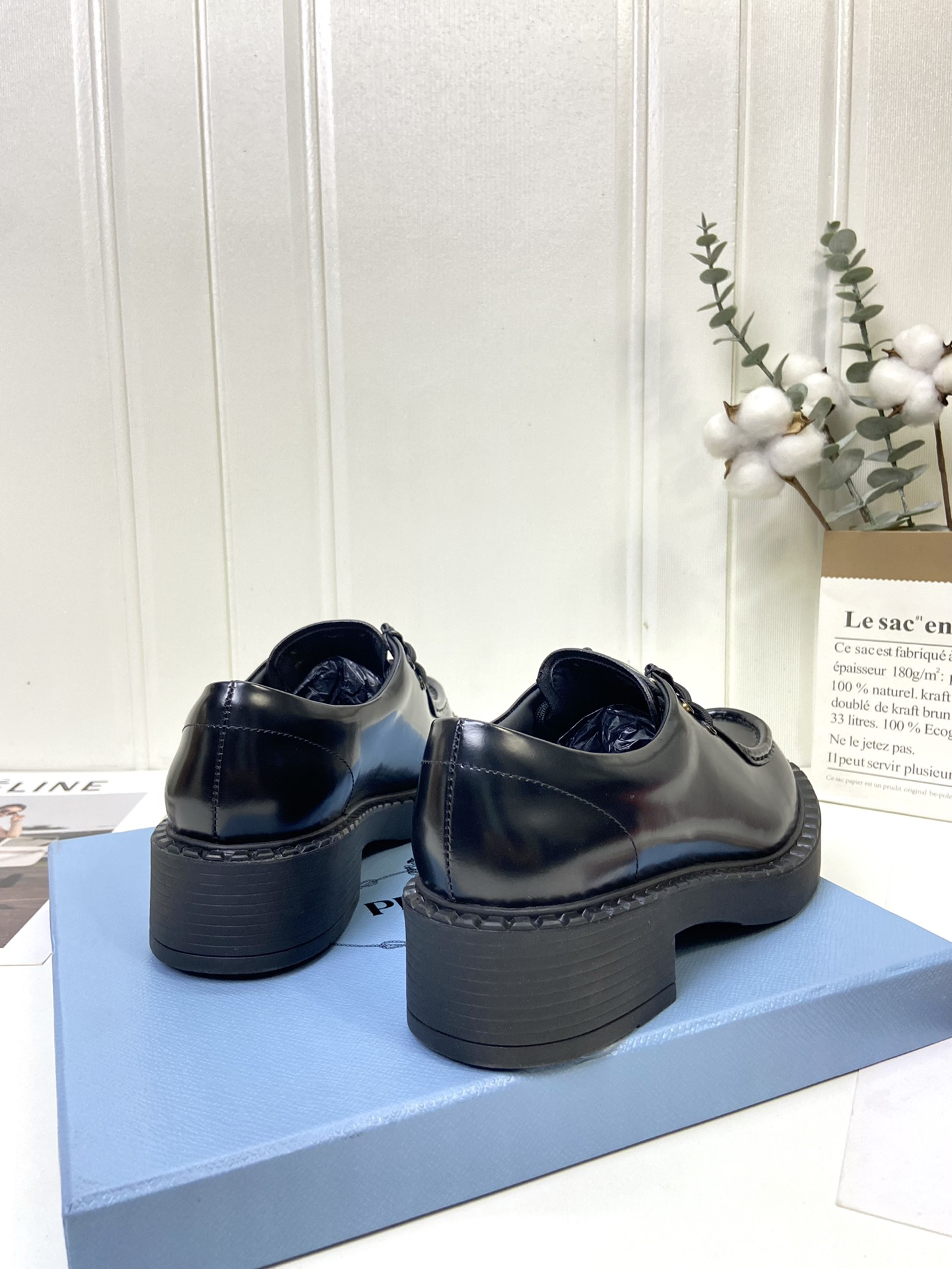 Prada women's leather shoes-6