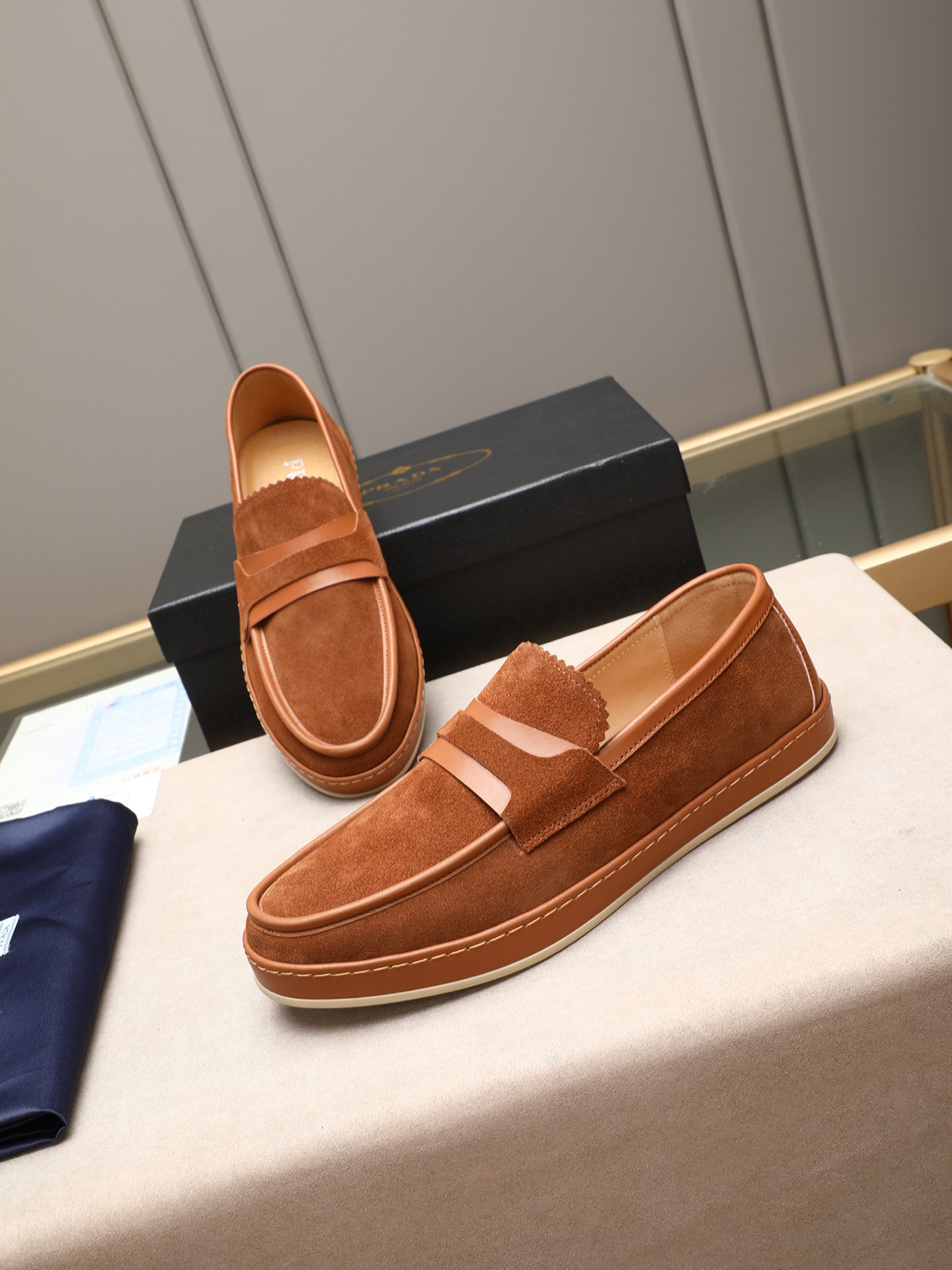 Prada men's leather shoes-1