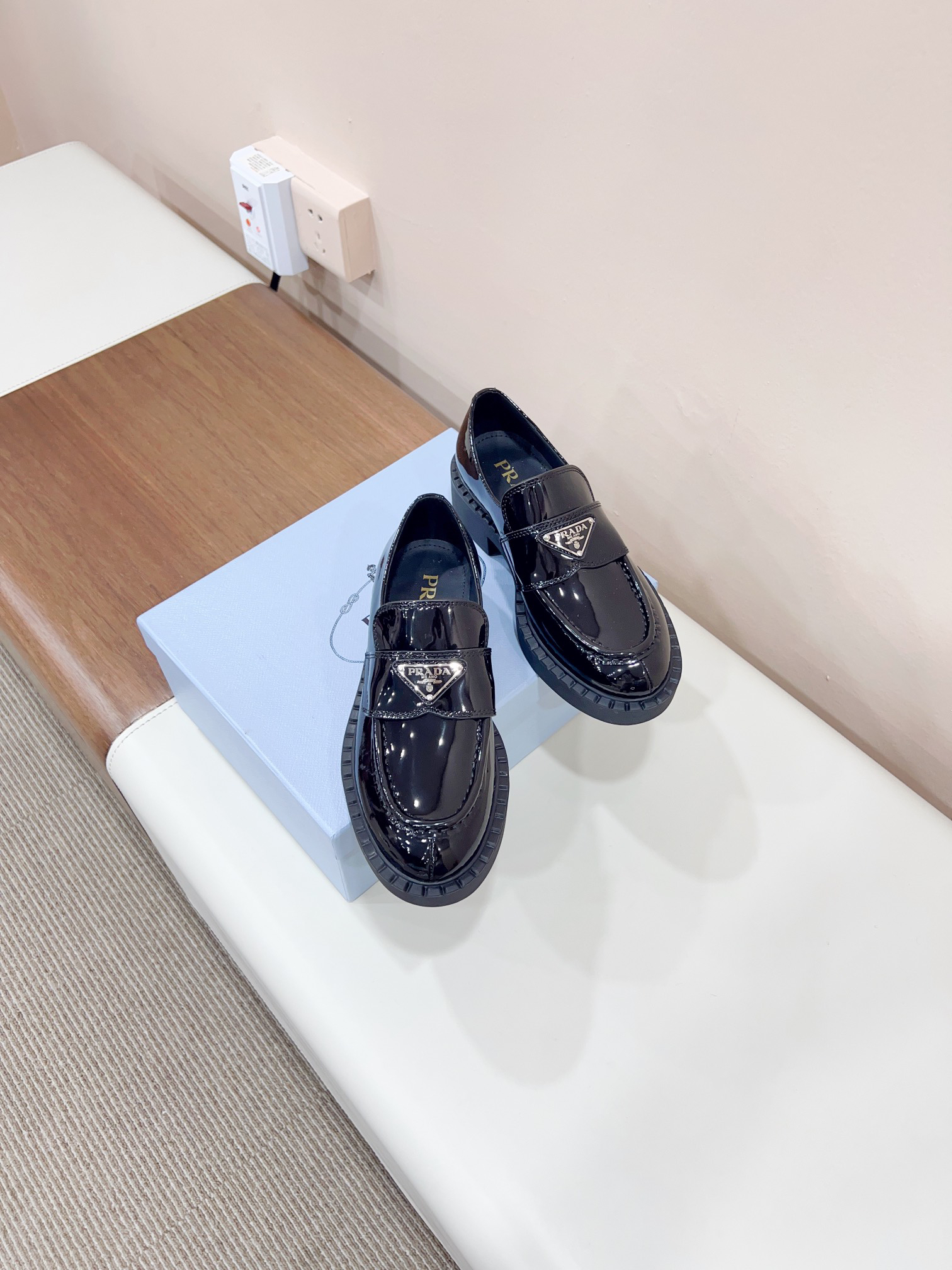 Prada women's leather shoes-42