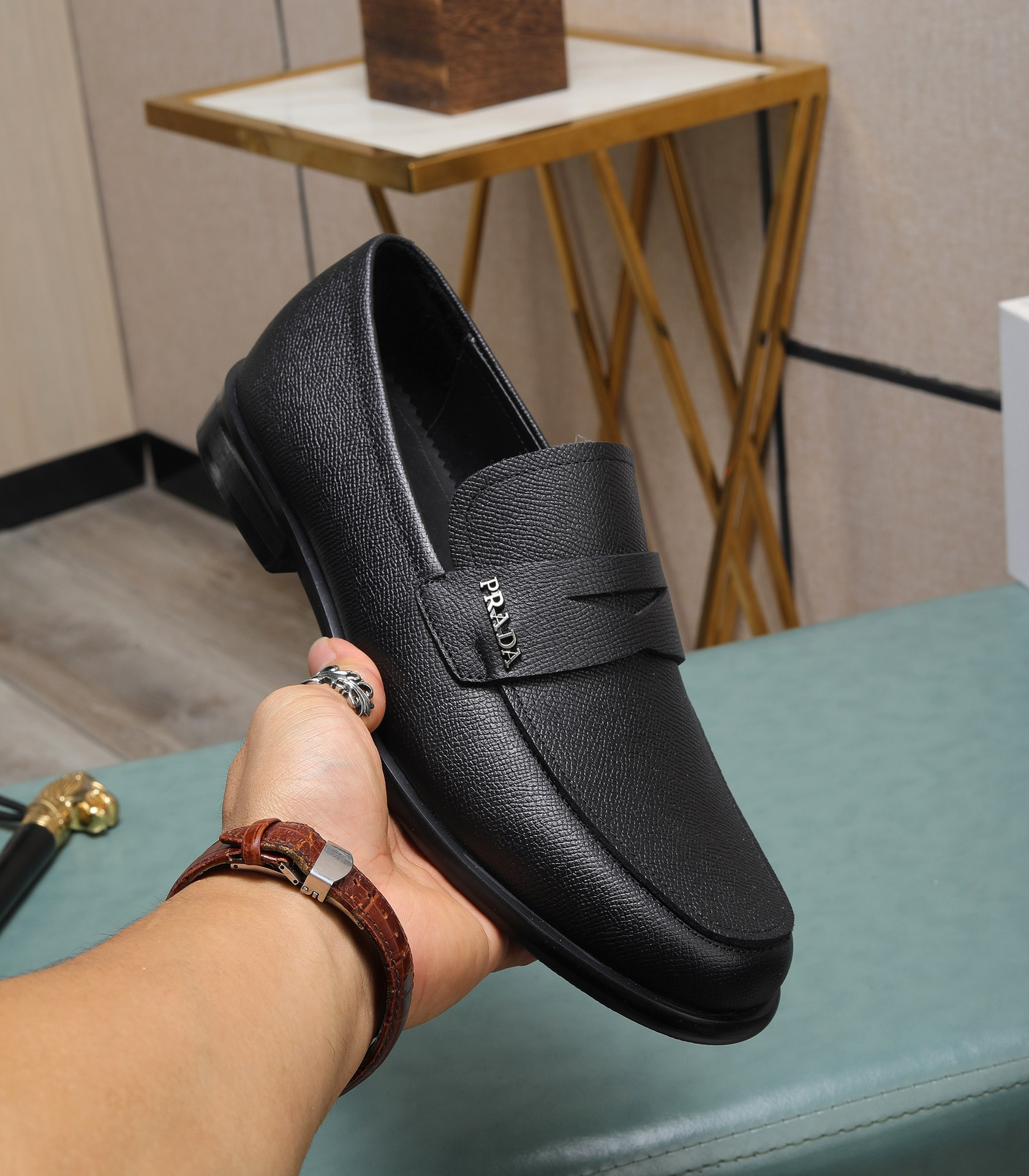 Prada men's leather shoes-29