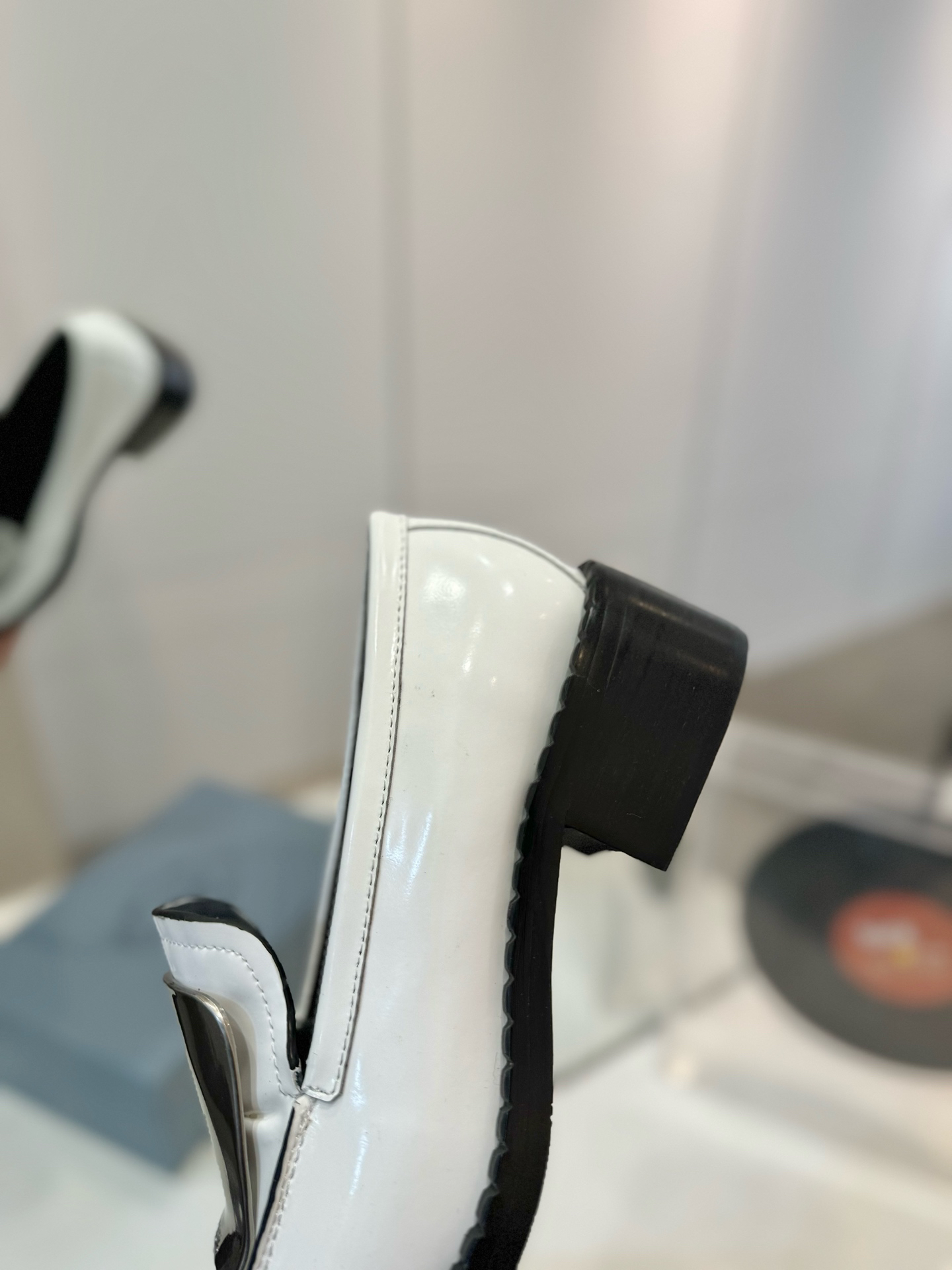 Prada women's leather shoes-18