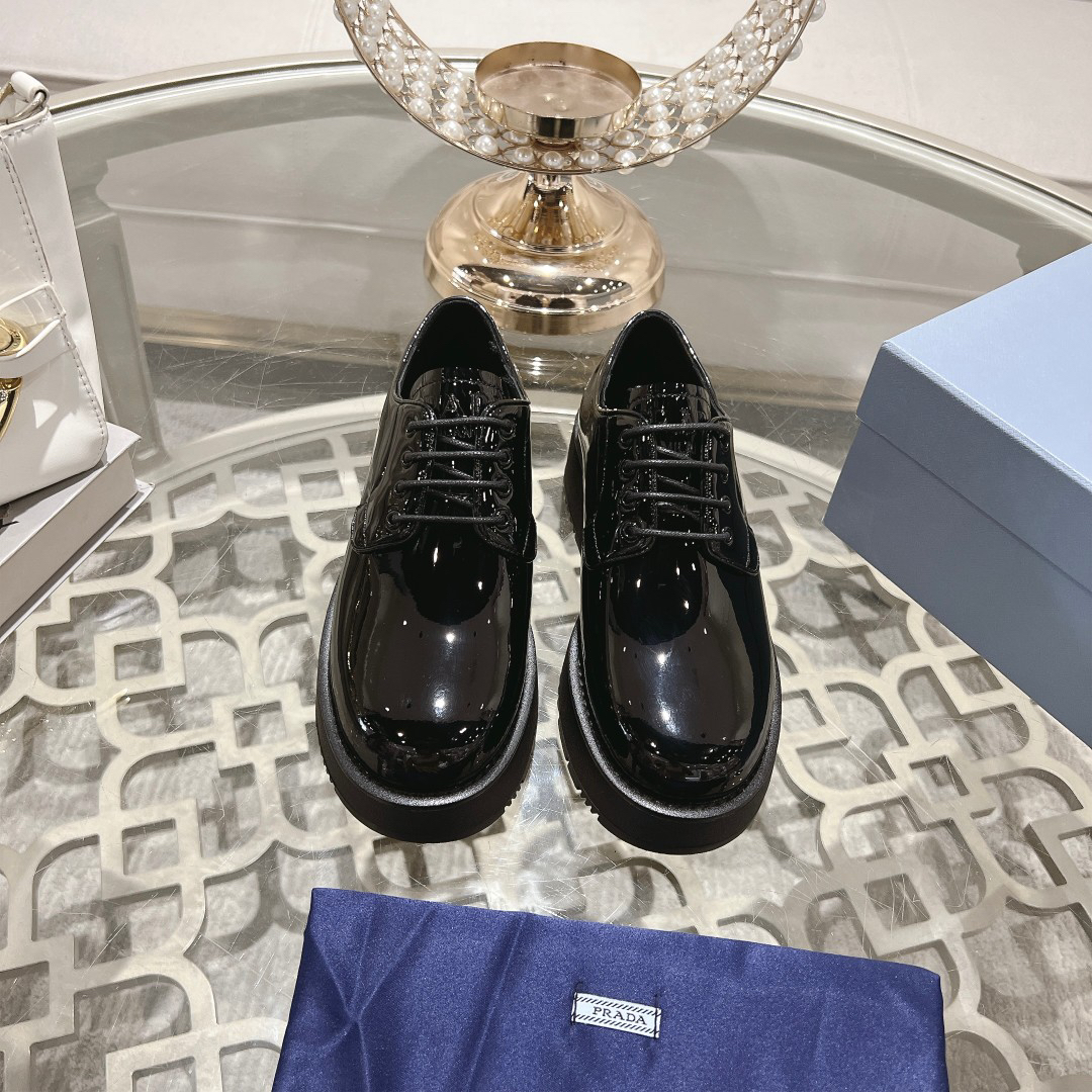 Prada women's leather shoes-20
