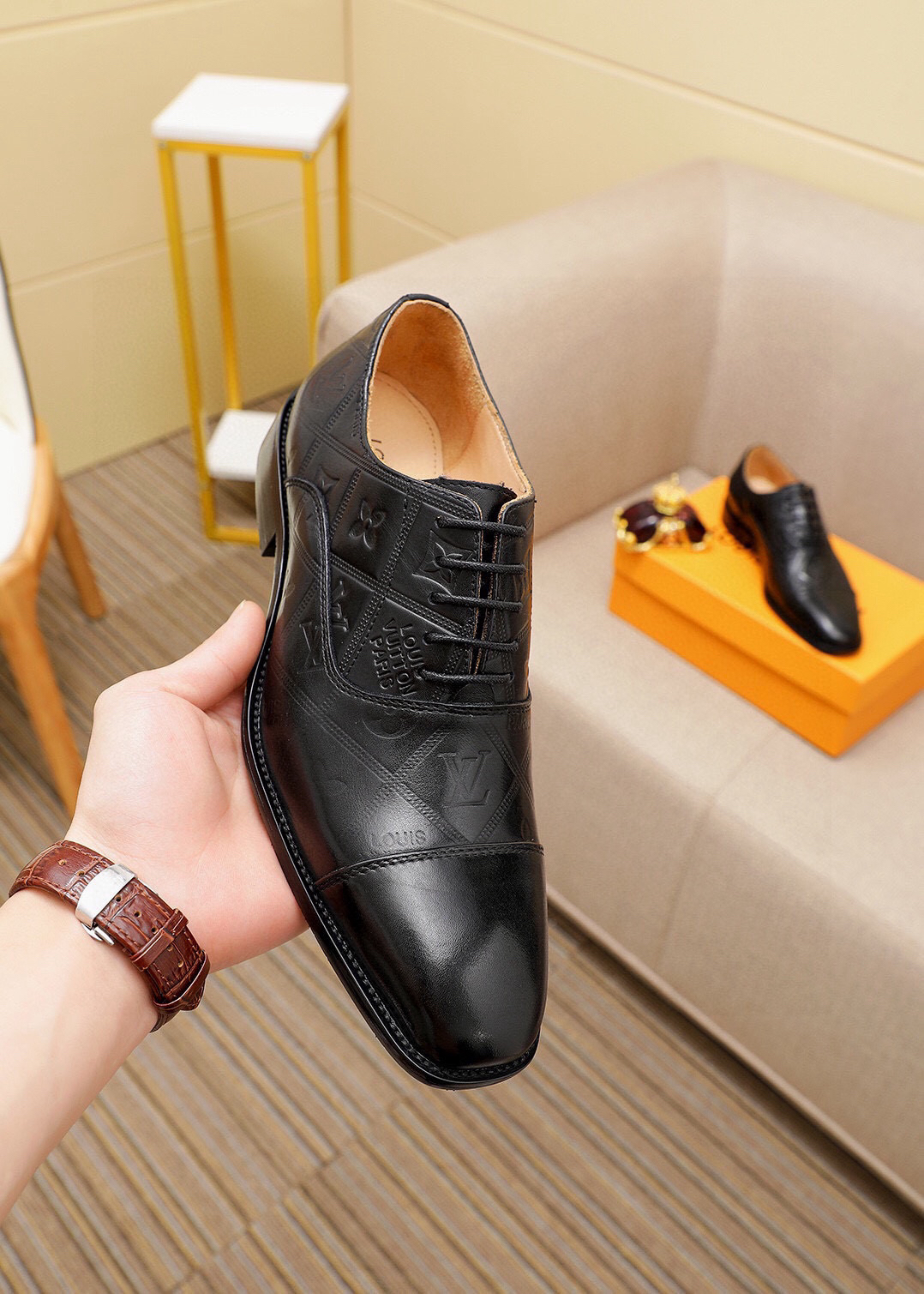 LV women's leather shoes-38