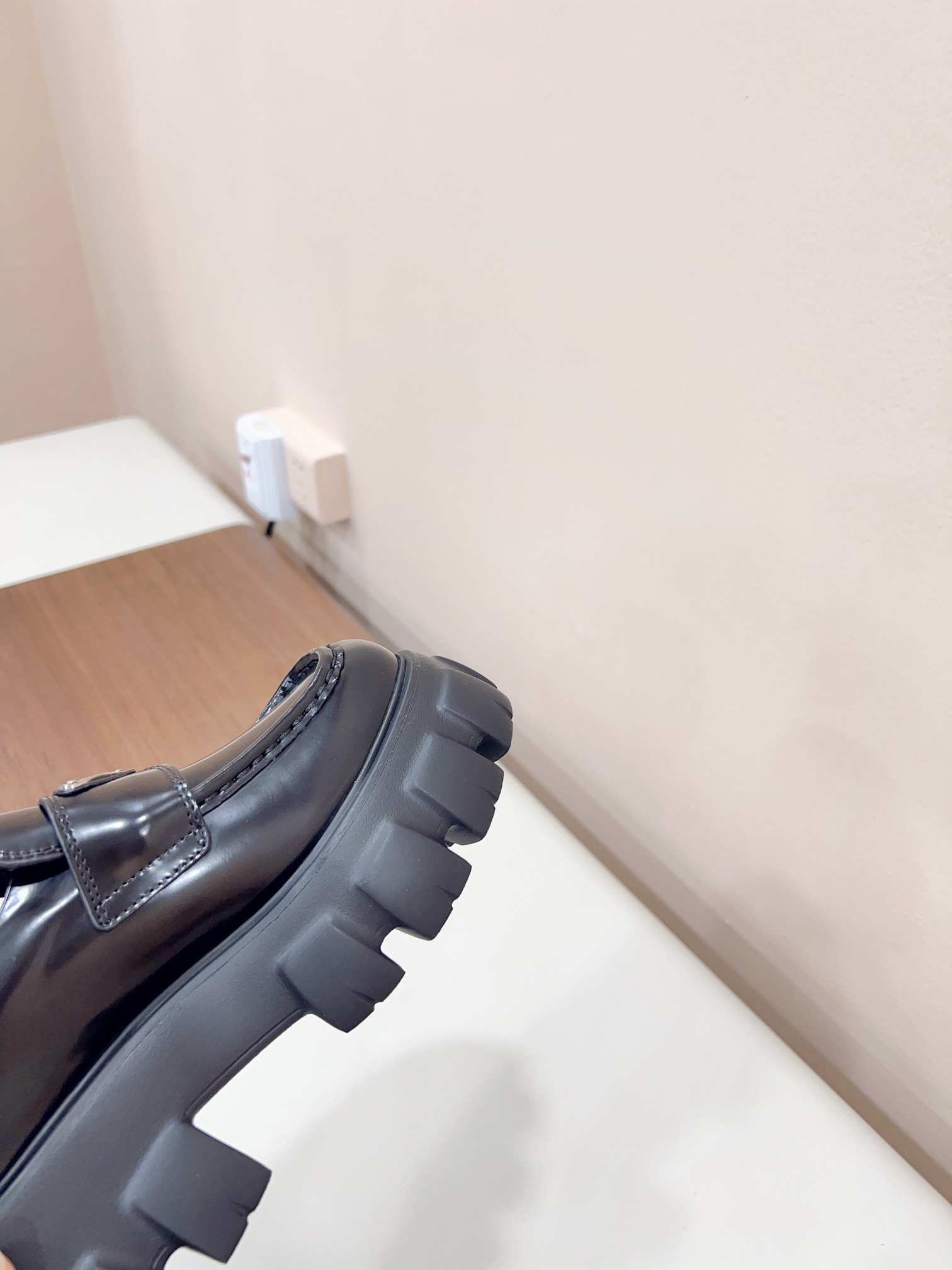 Prada men's leather shoes-48