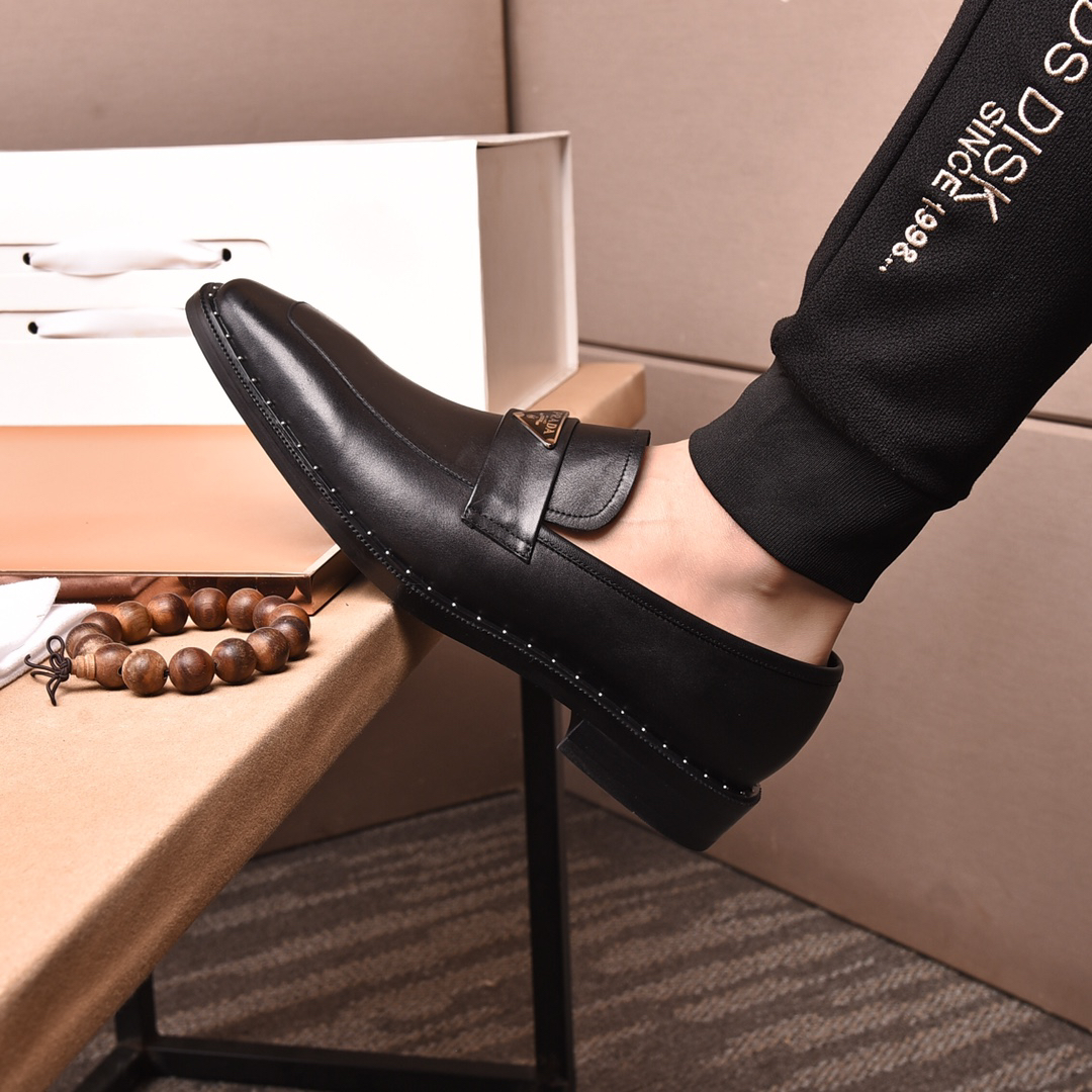 Prada men's leather shoes-40