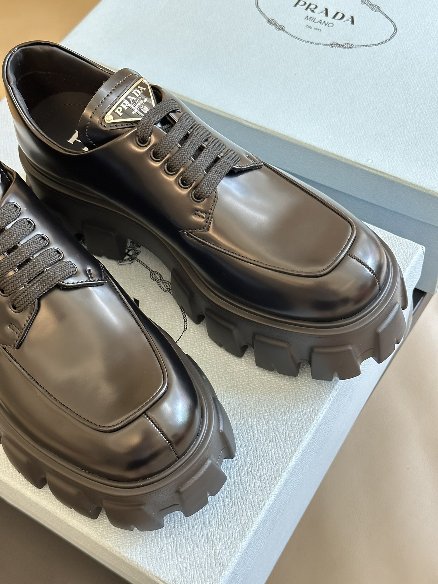 Prada women's leather shoes-32