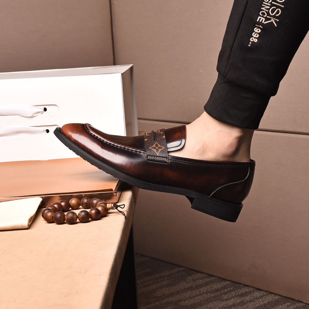 LV men's leather shoes-45