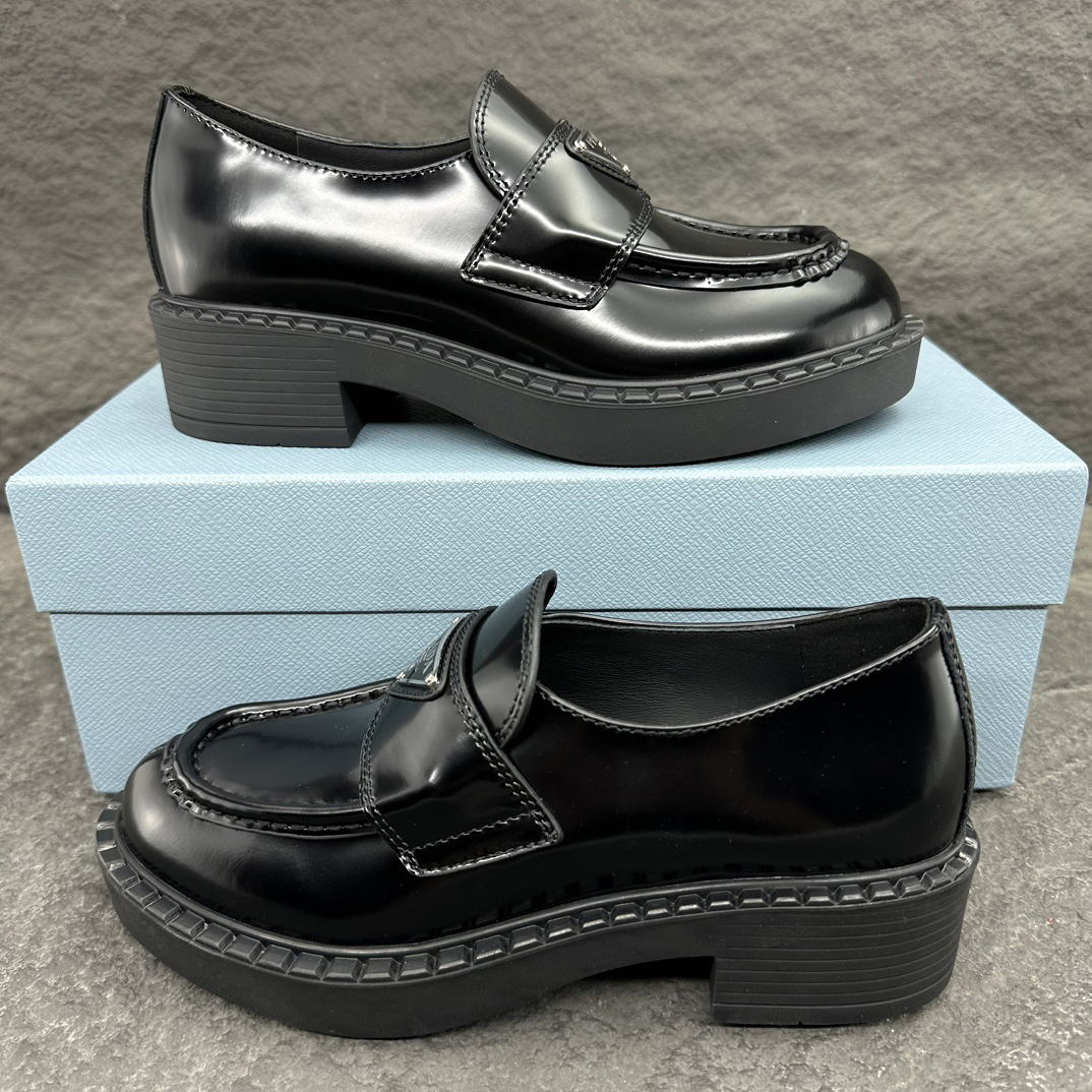 Prada men's leather shoes-69