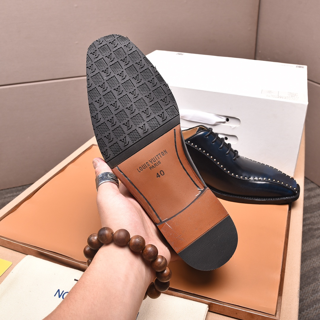 LV men's leather shoes-33