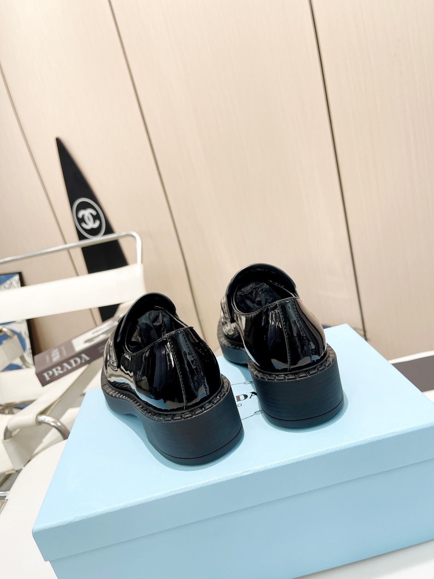 Prada women's leather shoes-10