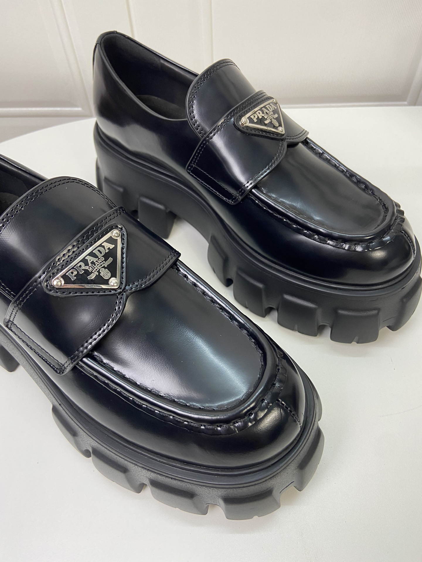 Prada women's leather shoes-14